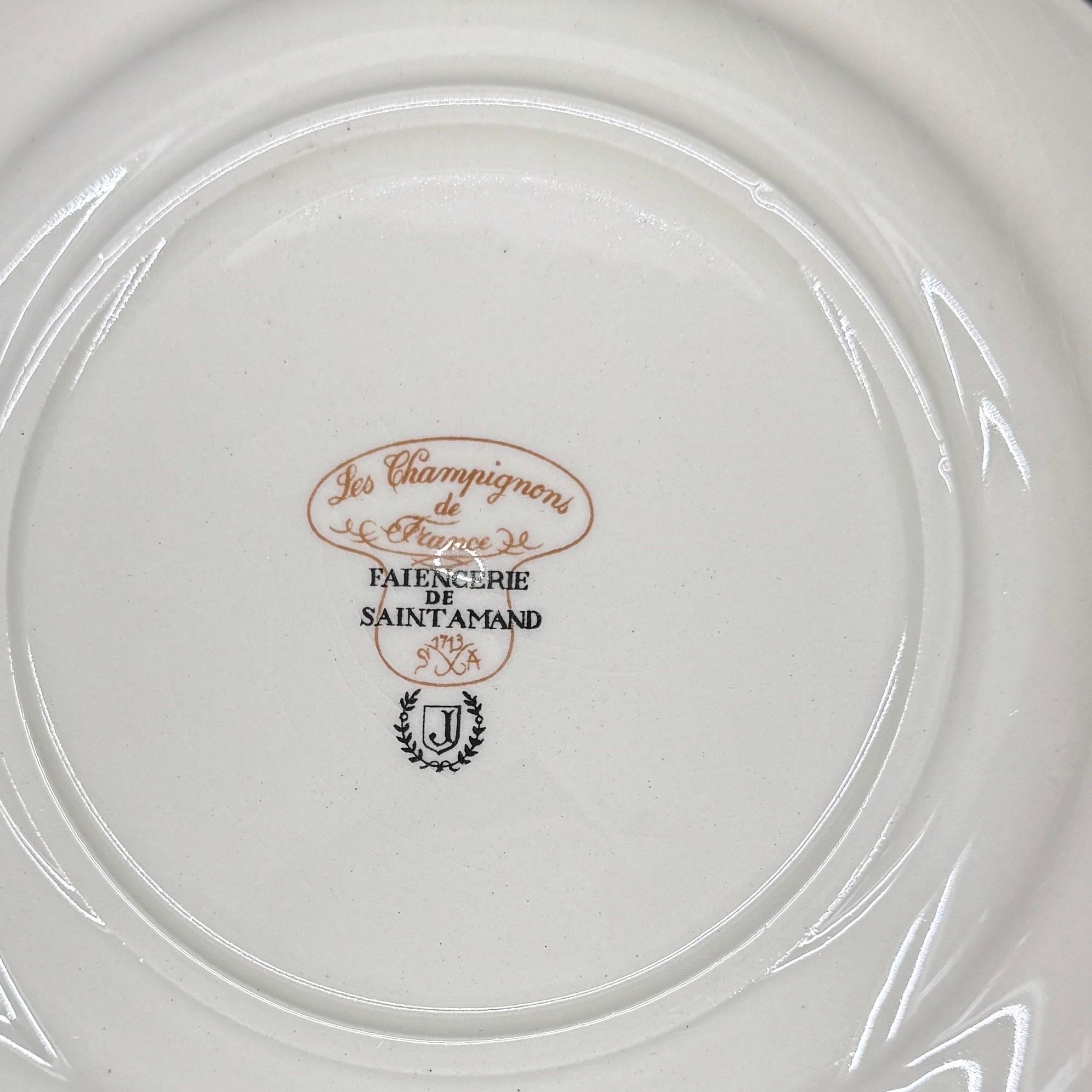 Six Vintage Saint Amand French Mushroom Porcelain Plates, a Set For Sale 7