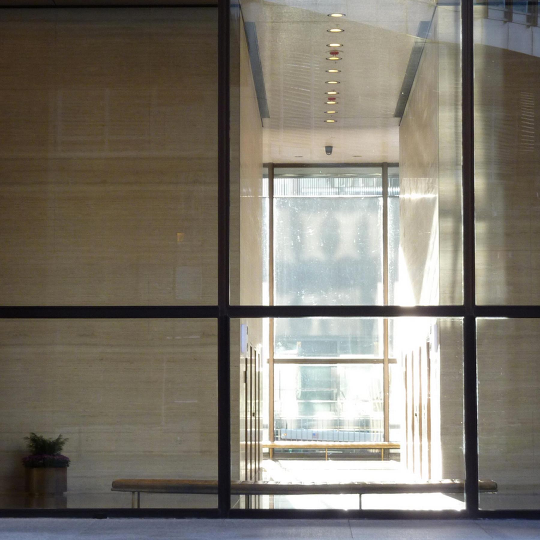 Mies van der Rohe Barcelona Daybed aus dem IBM-Gebäude, vierzehn Fuß (Stahl)