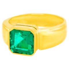 Vintage Sixties Emerald Ring