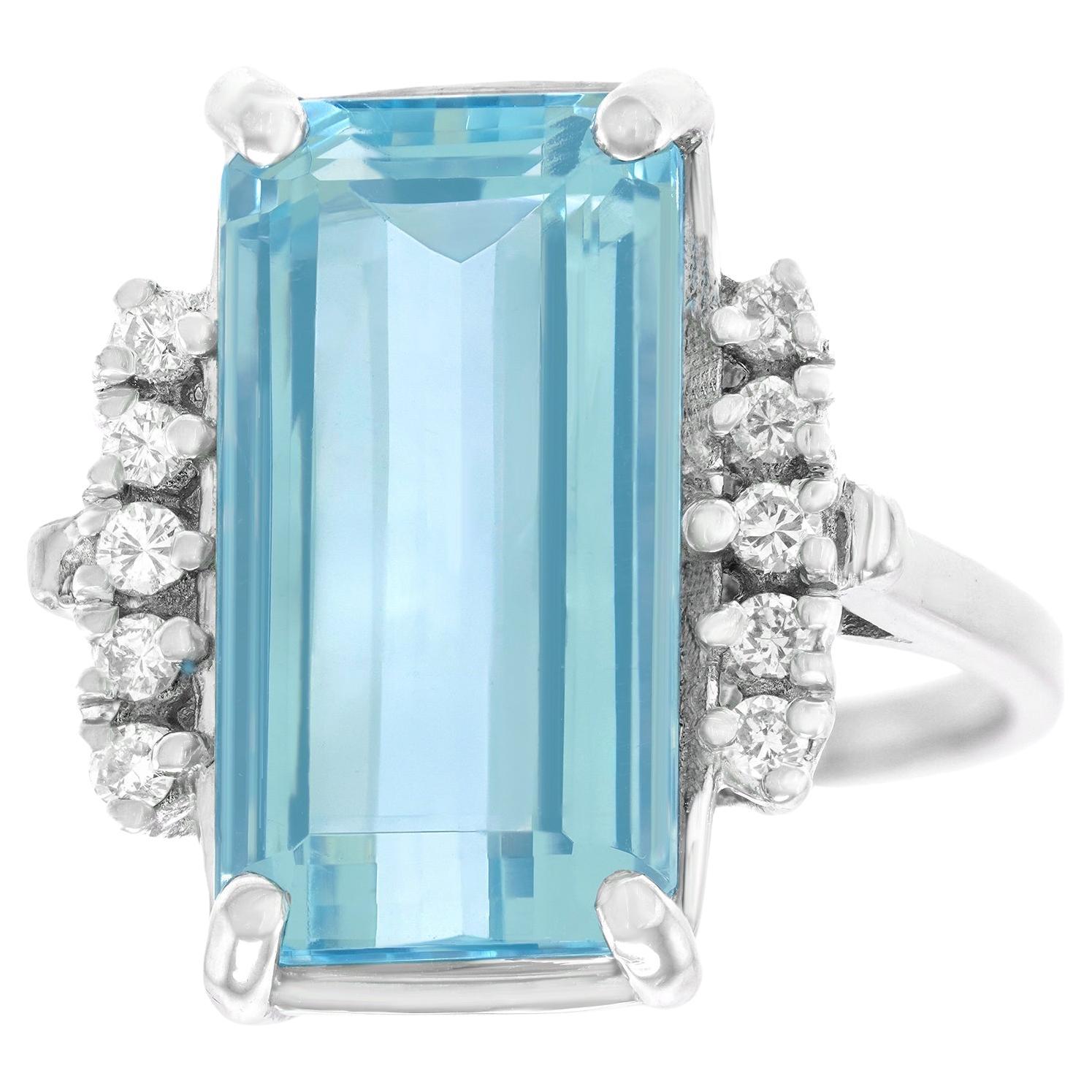 Moderner Aquamarin- und Diamantring aus den Sechzigern