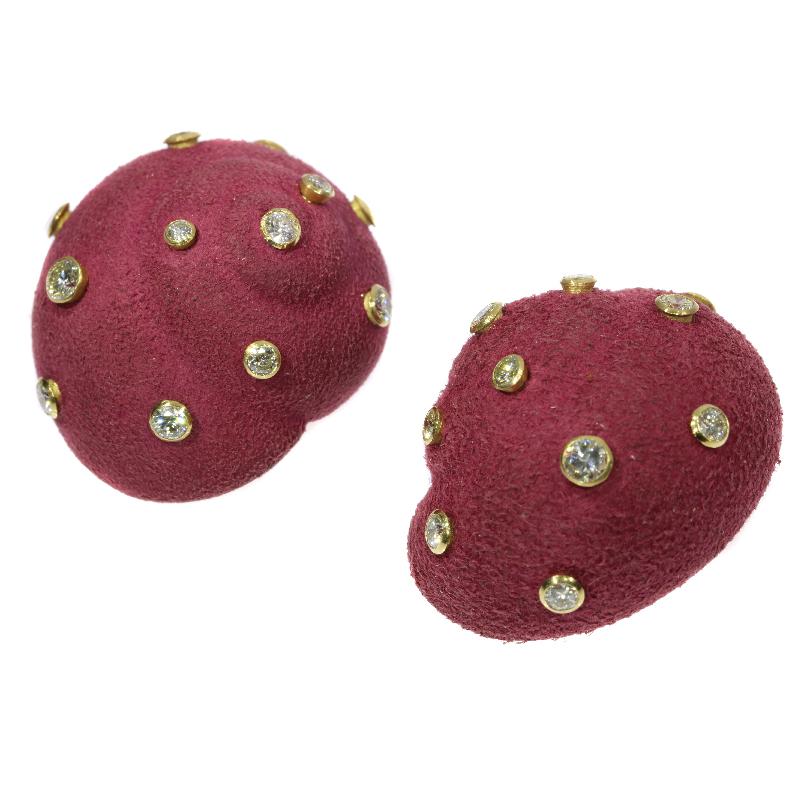 Sixties Signed Christian Dior Suede Covered Brooch Earrings 6.74 Carat Diamonds For Sale 8