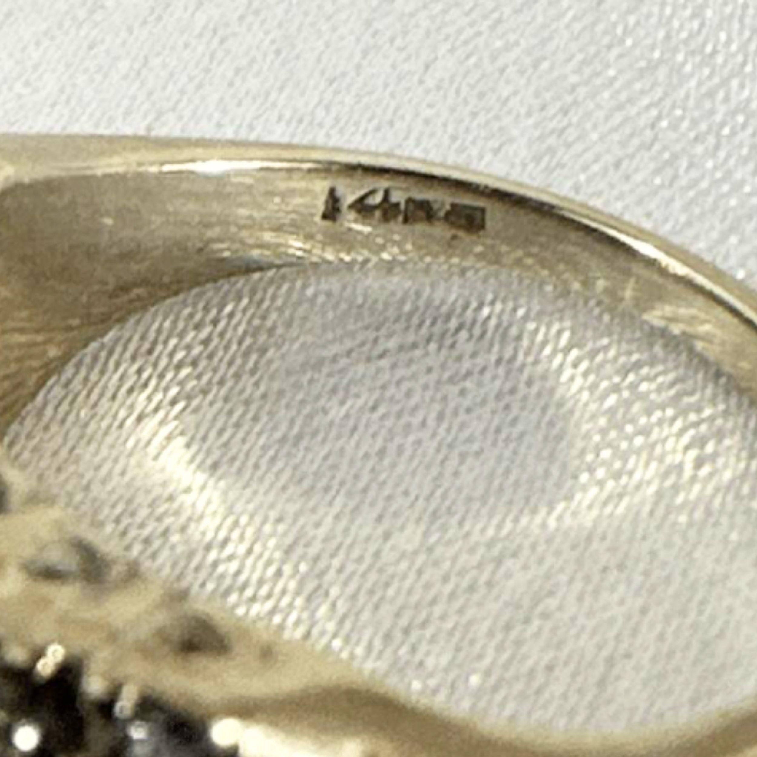 Size 7 - 14K White Gold With 21 Small Diamonds Antique Ring for Women In Good Condition For Sale In Jacksonville, FL