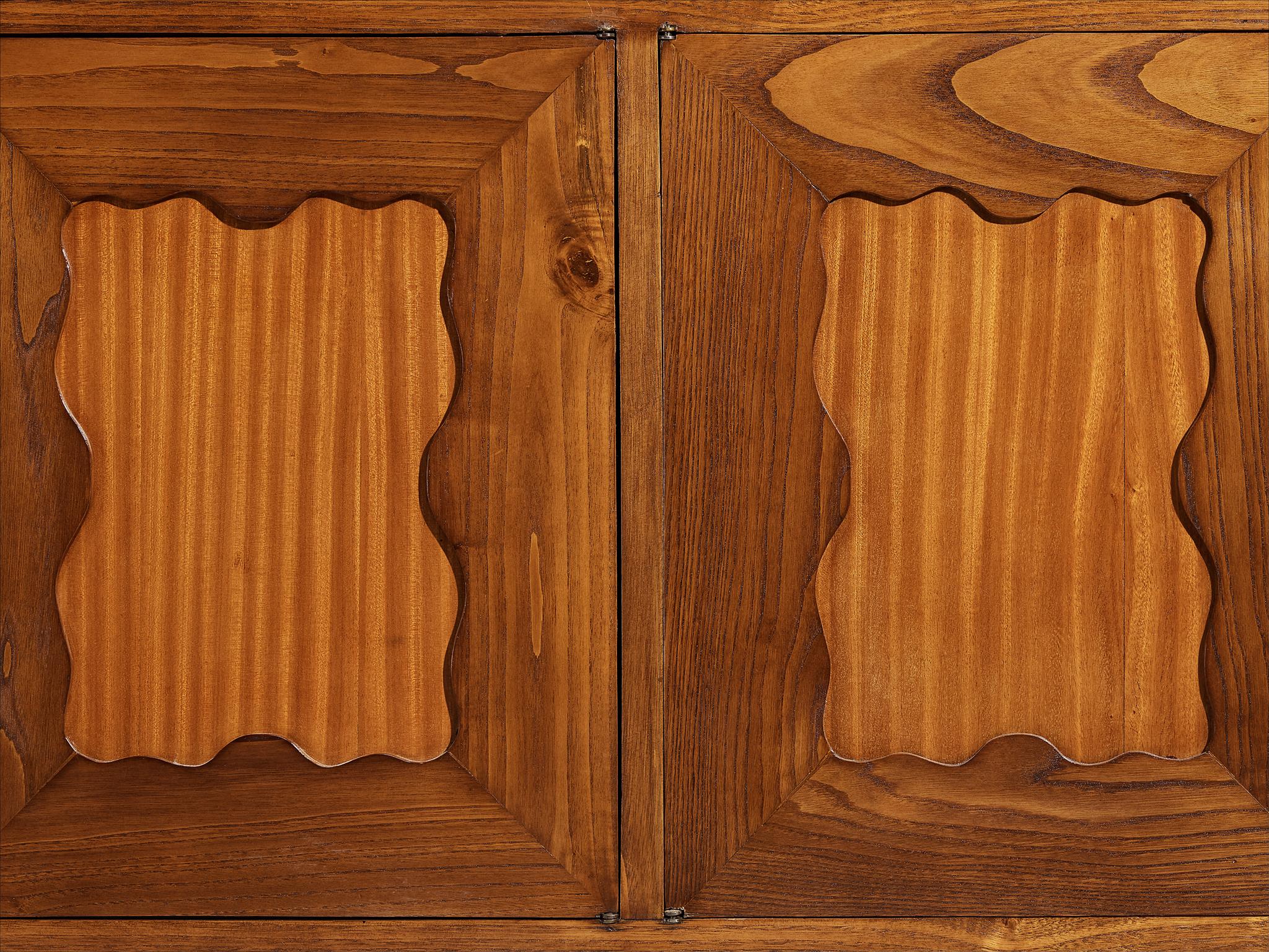 Aparador Art Decó italiano de madera de gran tamaño 270 cm/106 pulg. de ancho en venta 1