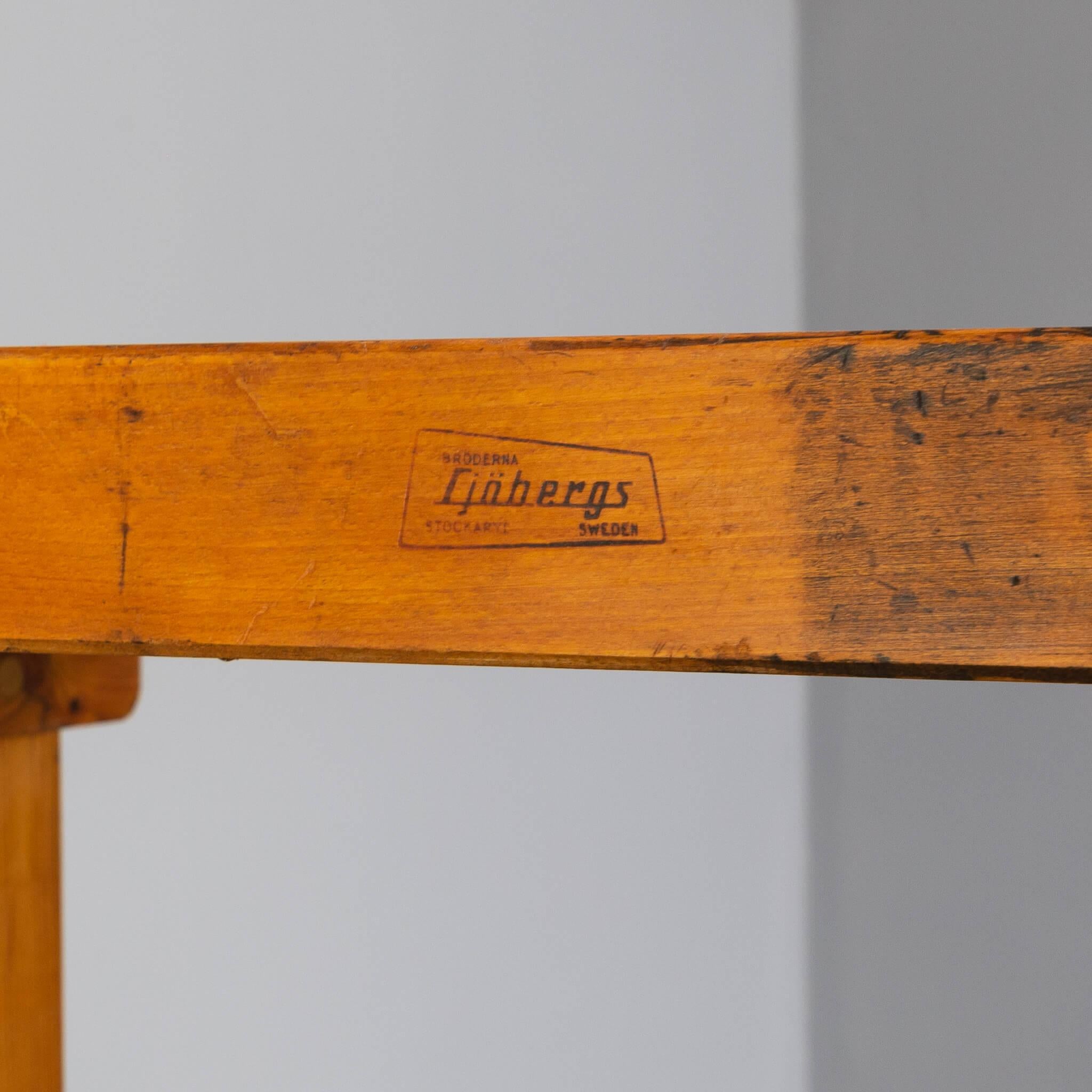 Sjoberg Wooden Workbench In Good Condition In Amstelveen, Noord