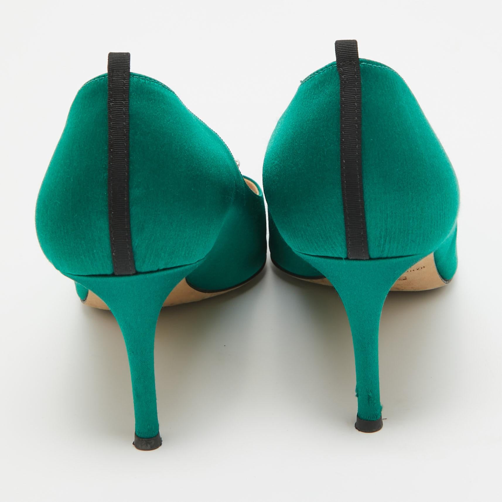  Escarpins SJP Sarah Jessica Parker en satin vert ornés de cristaux, taille 38 Pour femmes 