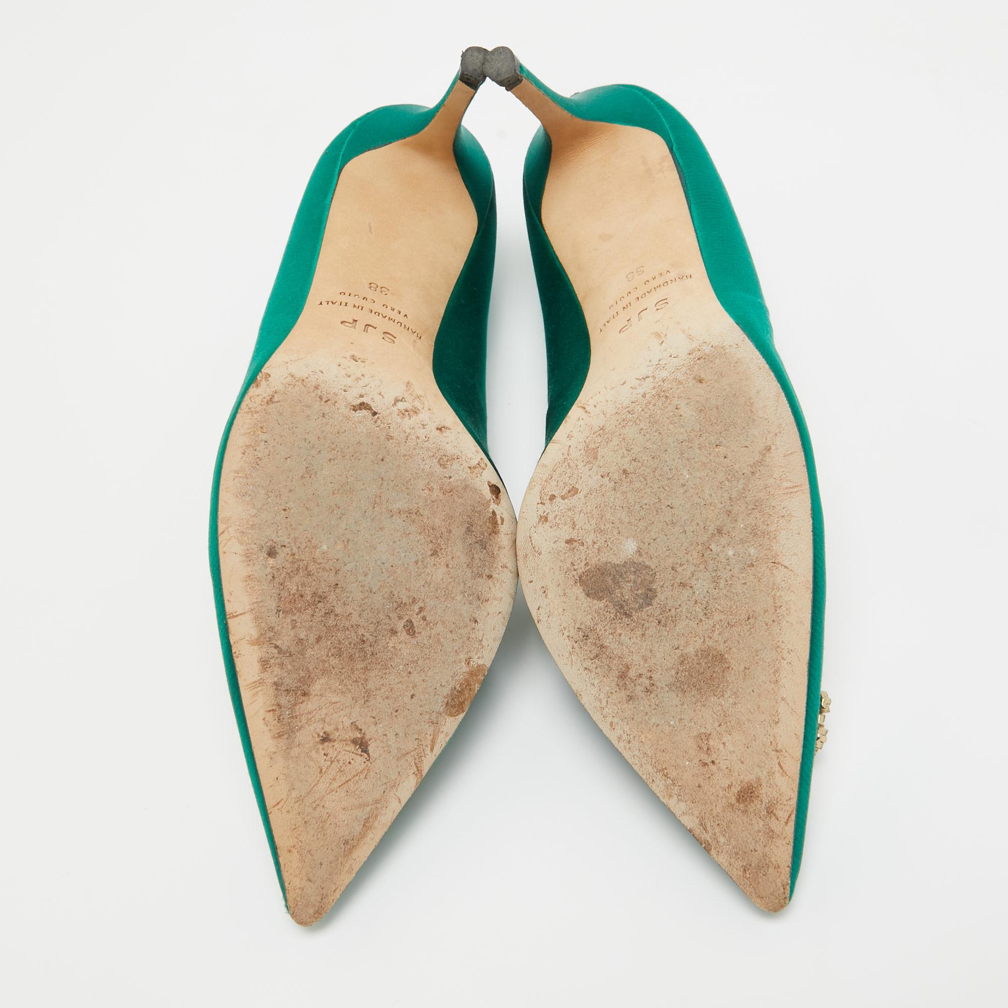 Escarpins SJP Sarah Jessica Parker en satin vert ornés de cristaux, taille 38 1