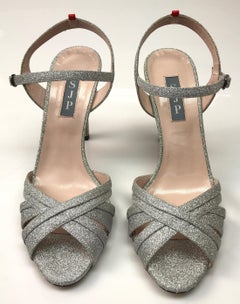 SJP Silberne Glitzer-Sandalen mit Knöchelriemen-38,5