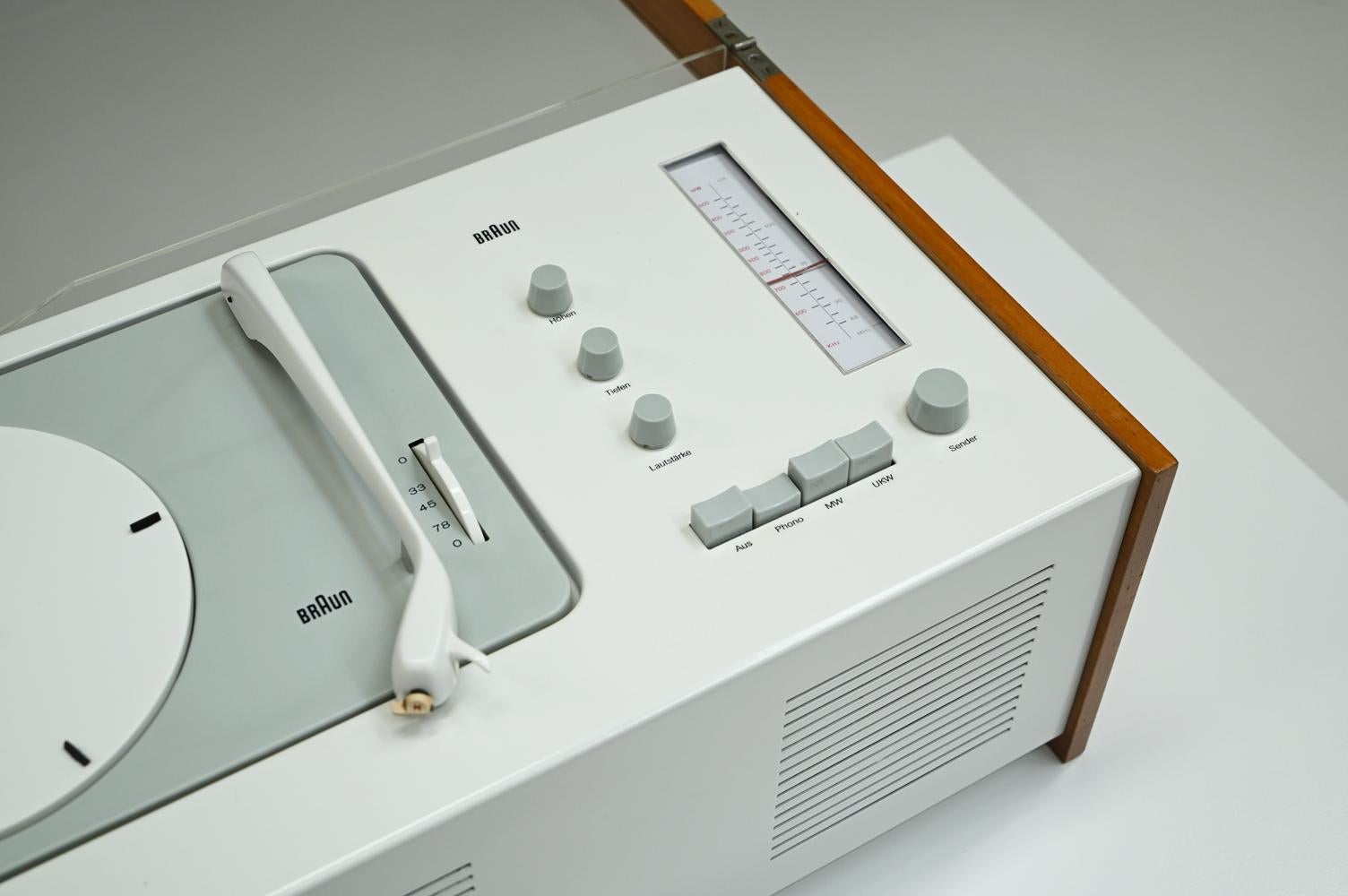 SK4/1 Plattenspieler von Dieter Rams und Hans Gugelot für Braun, 1950er Jahre Deutschland. im Angebot 2