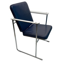 Sillón Skaala de Yrjö Kukkapuro para Avarte, Finland