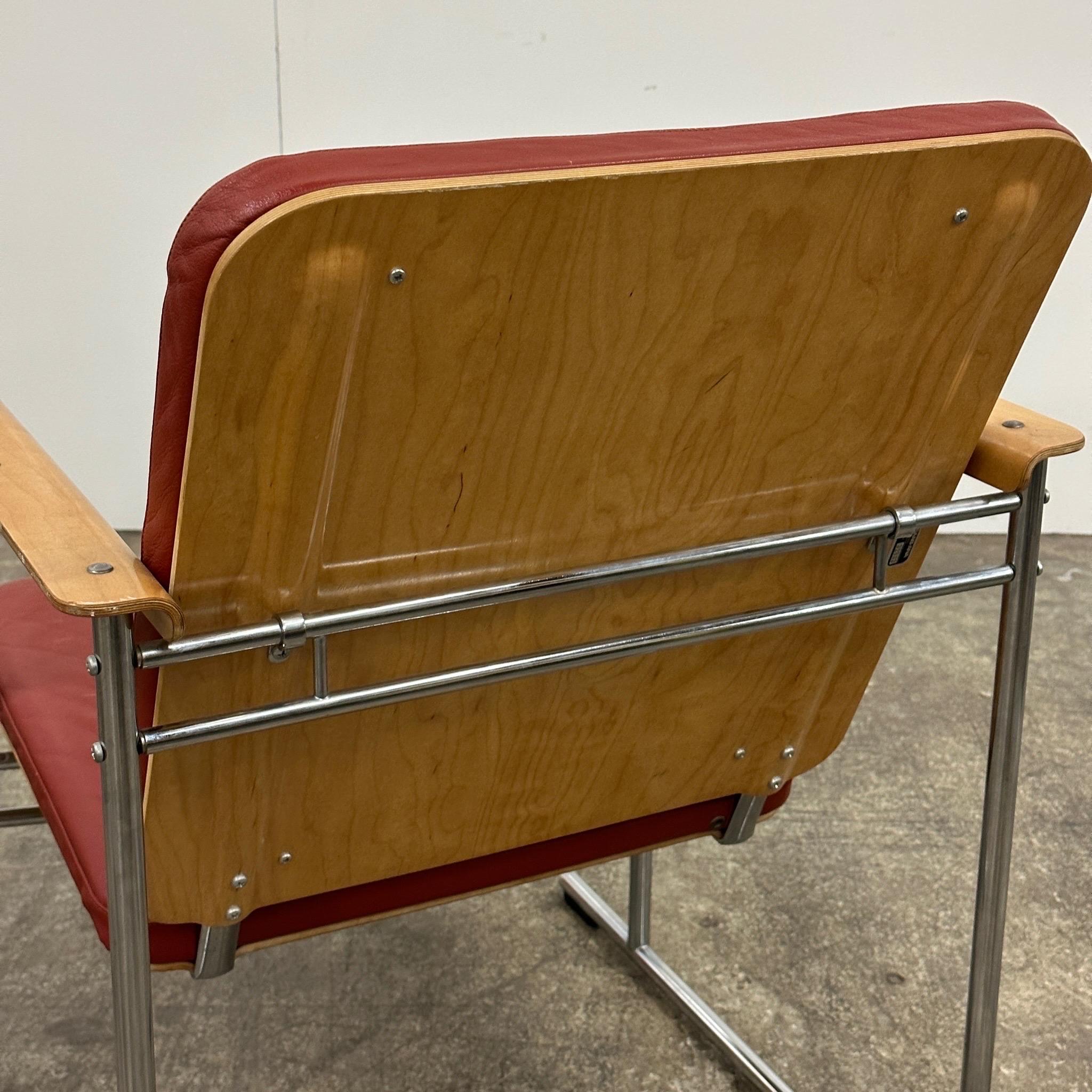 Skaala Chair by Yrjö Kukkapuro for Avarte In Good Condition In Chicago, IL