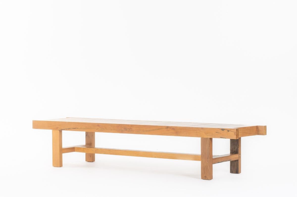 Modèle de banc Skala
Peut également servir de table basse.
Sur mesure avec vos finitions
Forme rectangulaire avec lattes, en chêne

Fabriqué avec du vieux bois dans notre atelier

Finitions : 
- bois teinté,
- vernis tampon chêne doré,
- vernis