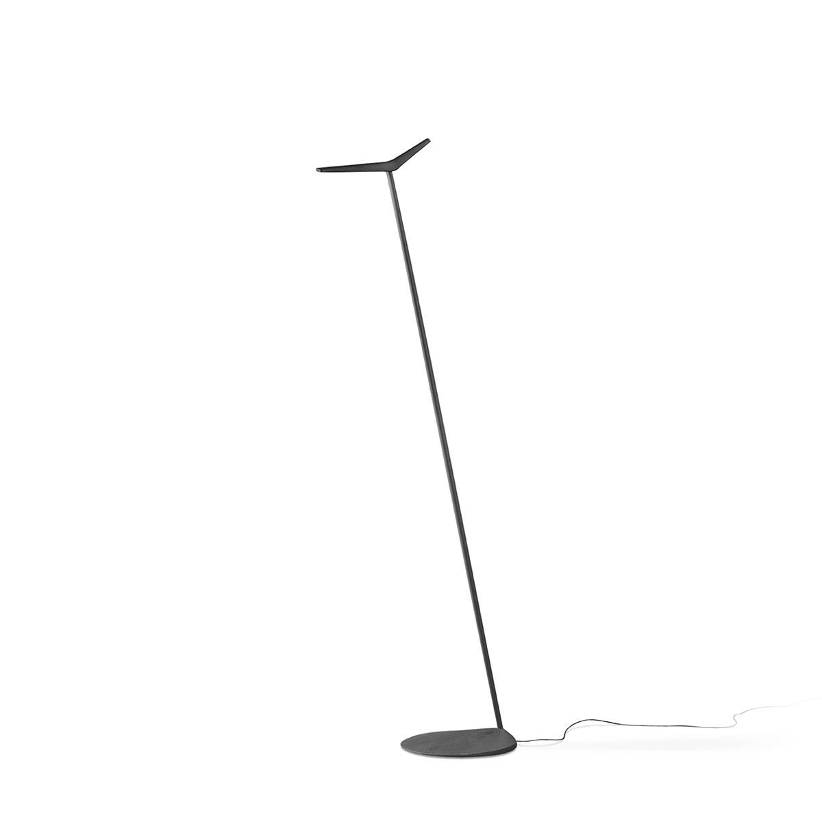 The Skan lamps are a Lievore, Altherr, Molina design. The various Skan lamps combine classic simplicity with functionality in contemporary design. The Skan collection includes floor lamps. The Skan lamps incorporate LED technology, which provides