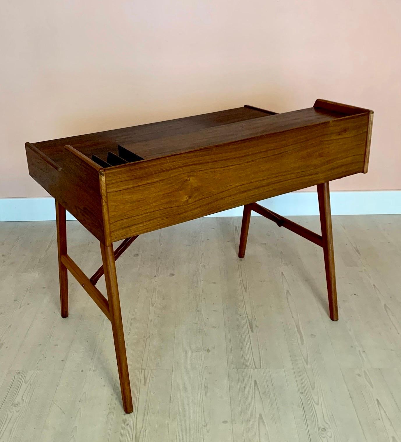 Danish Skandinavian Palisander Desk by Arne Wahl Iversen 1950s For Sale