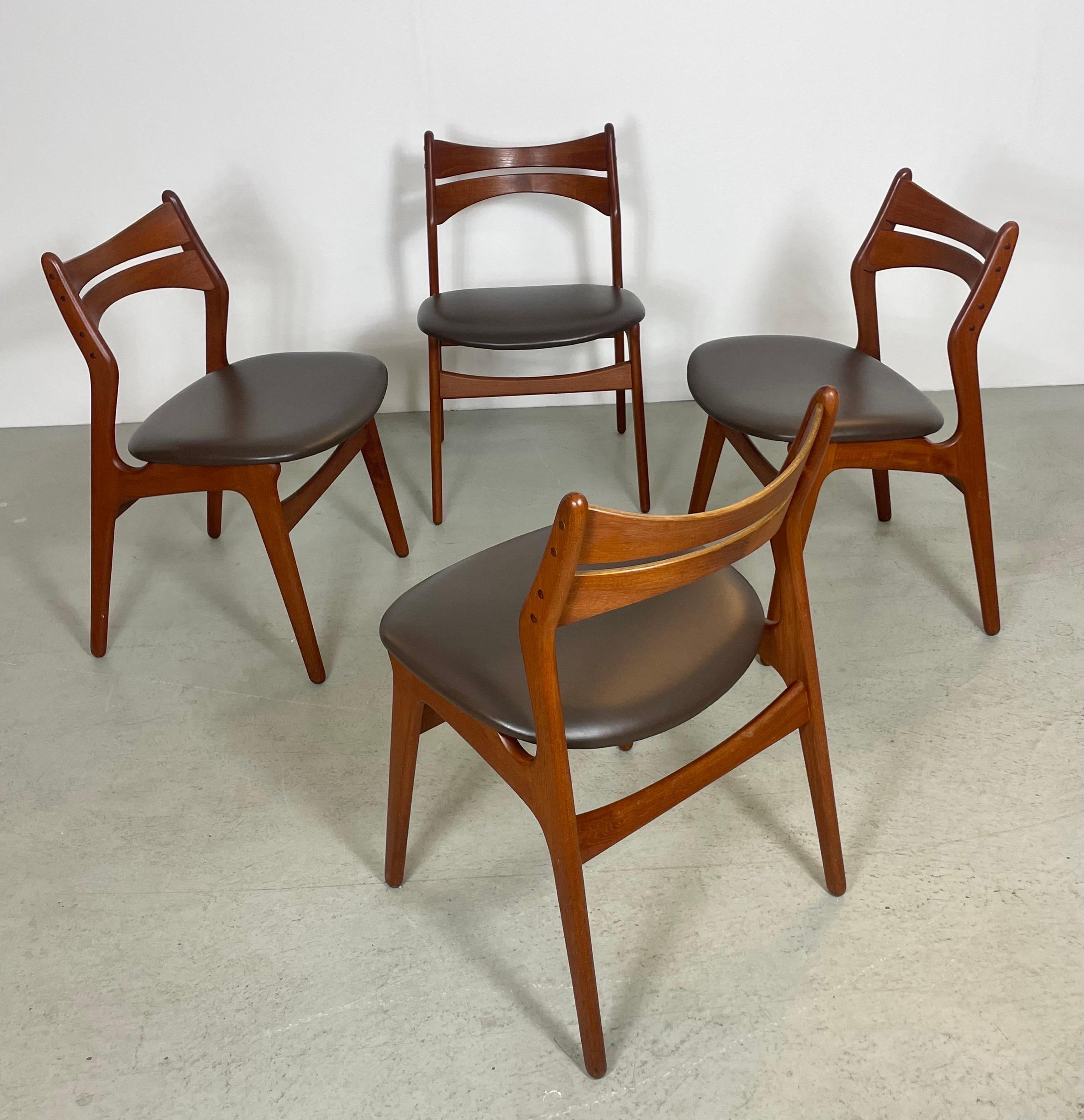 Skandinavian Teak Dining Chairs by Erik Buch, Denmark 1950s For Sale 10