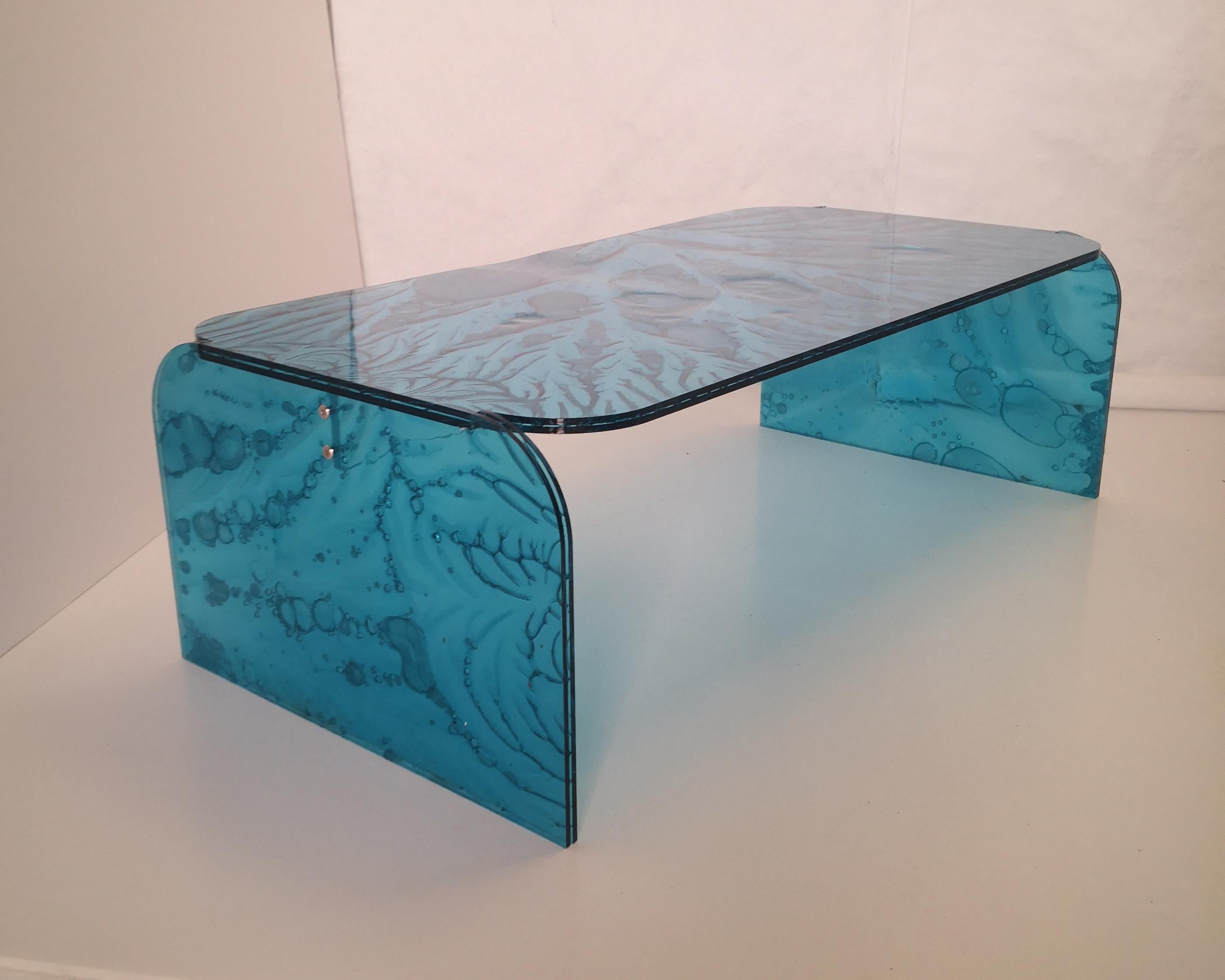 Modern Sketch Coffee Table Made in Acrylic Aquamarine Design Roberto Giacomucci in 2023 For Sale