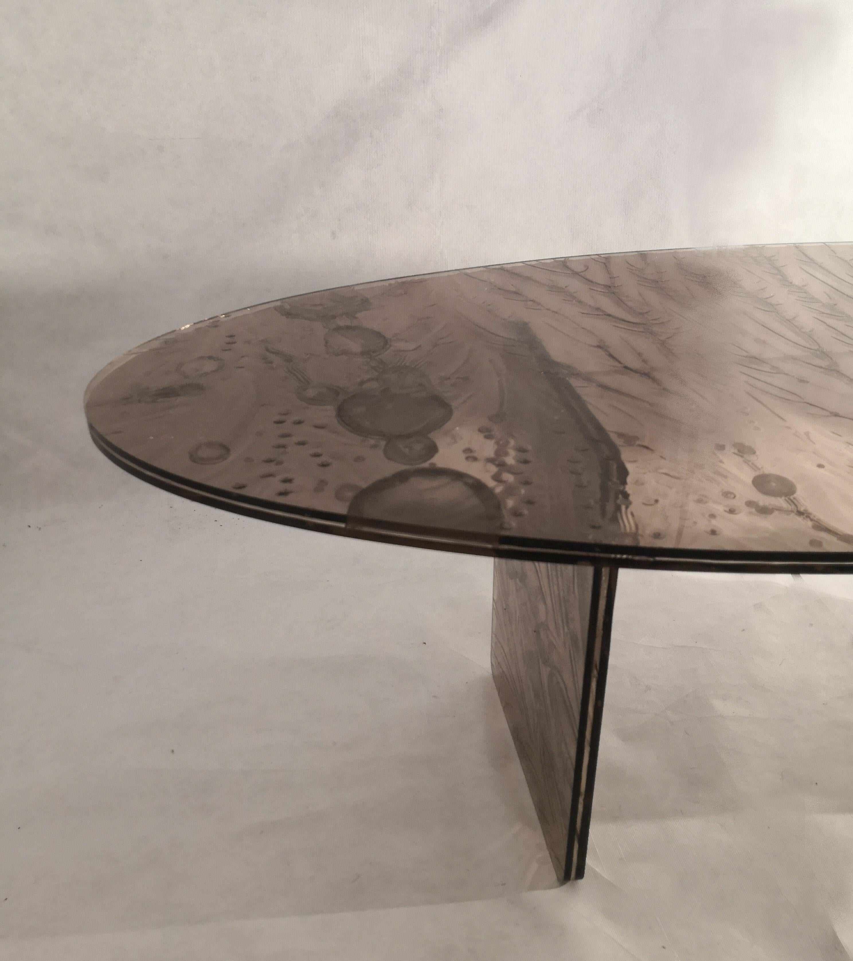 Sketch Coffee Table Made in Acrylic brown Design Roberto Giacomucci in 2023 For Sale 1