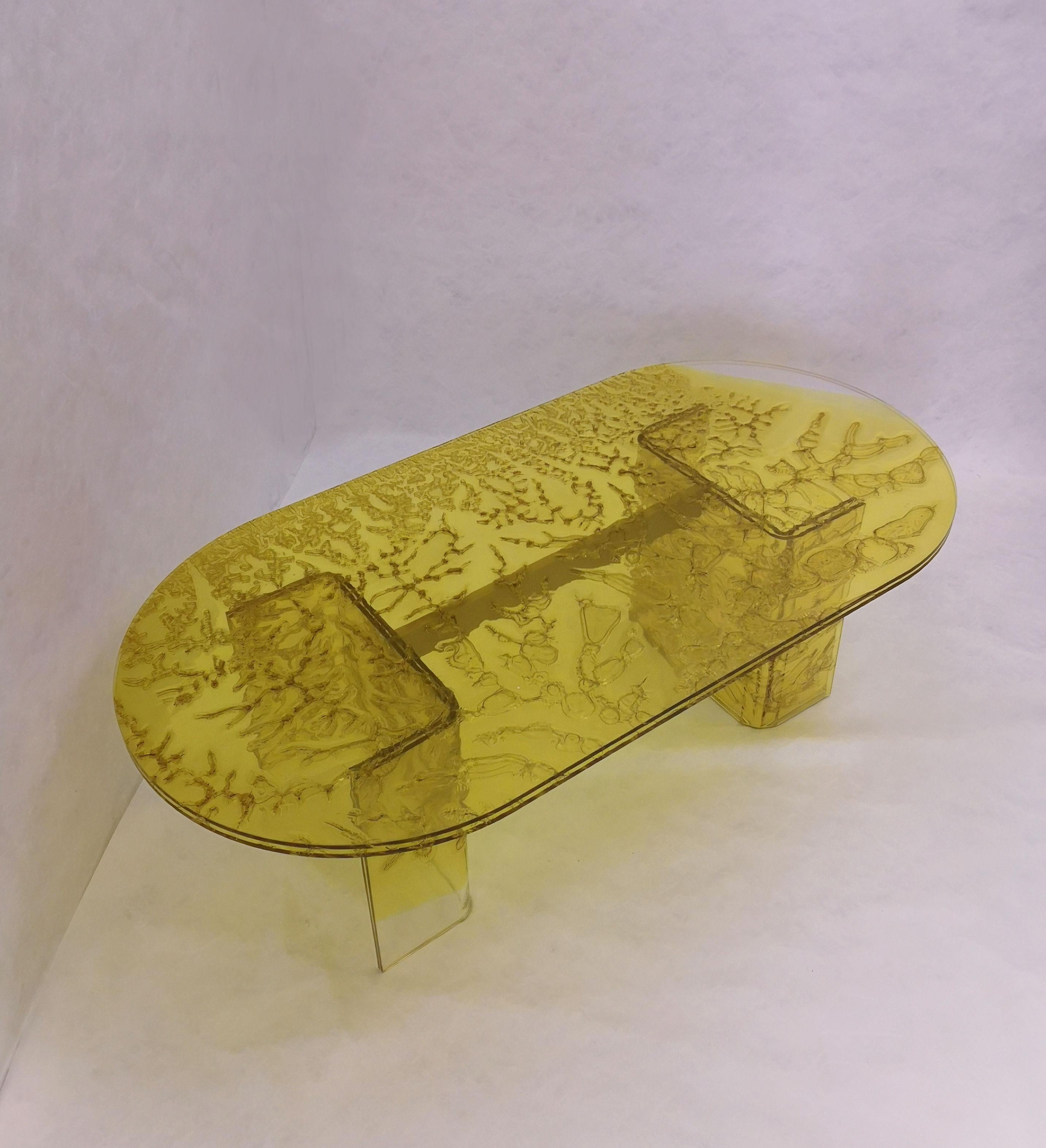 Italian Sketch Coffee Table Made in Acrylic Design Roberto Giacomucci in 2020 For Sale