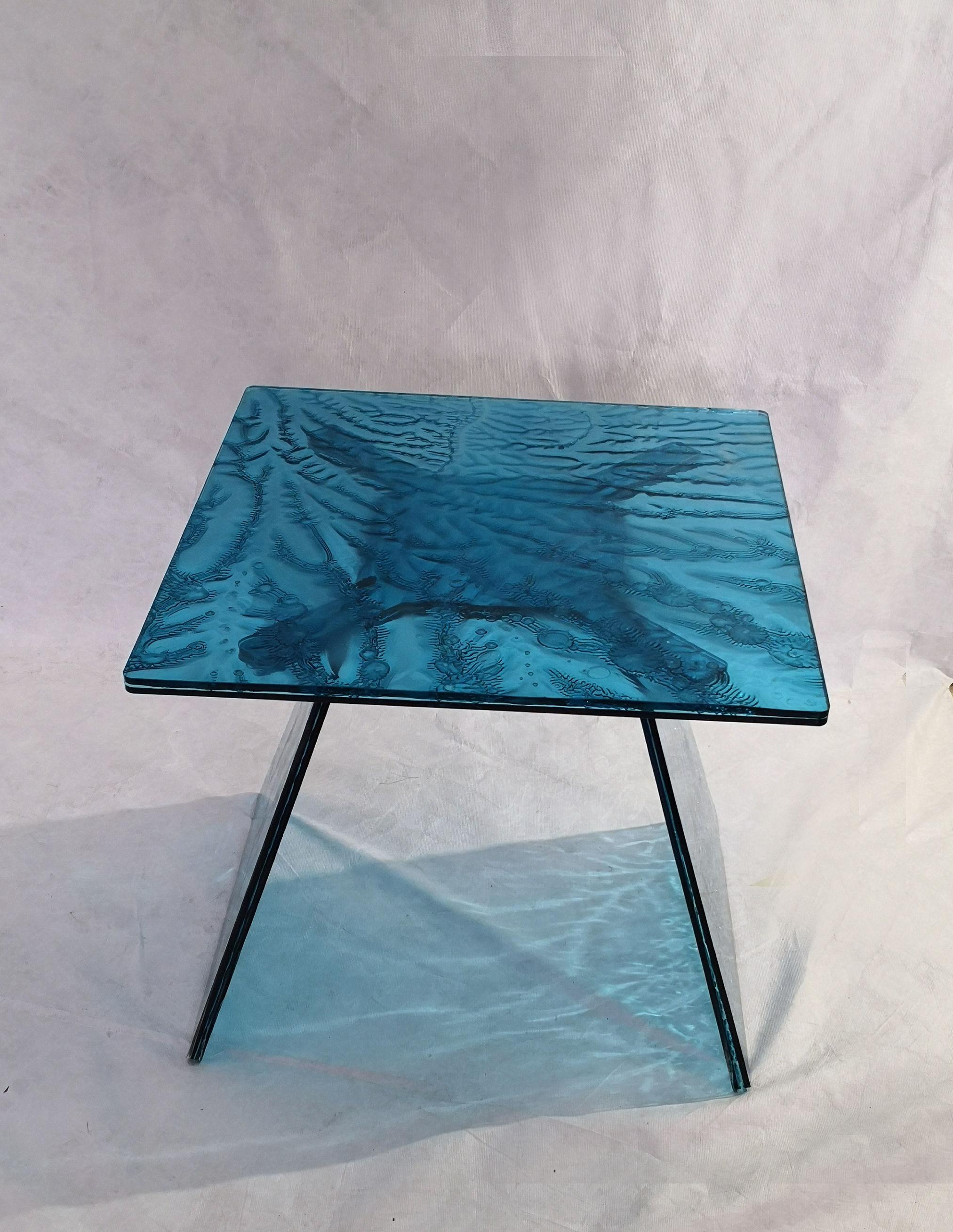 Machine-Made Sketch Coffee Table Made in Acrylic Design Roberto Giacomucci in 2021 For Sale