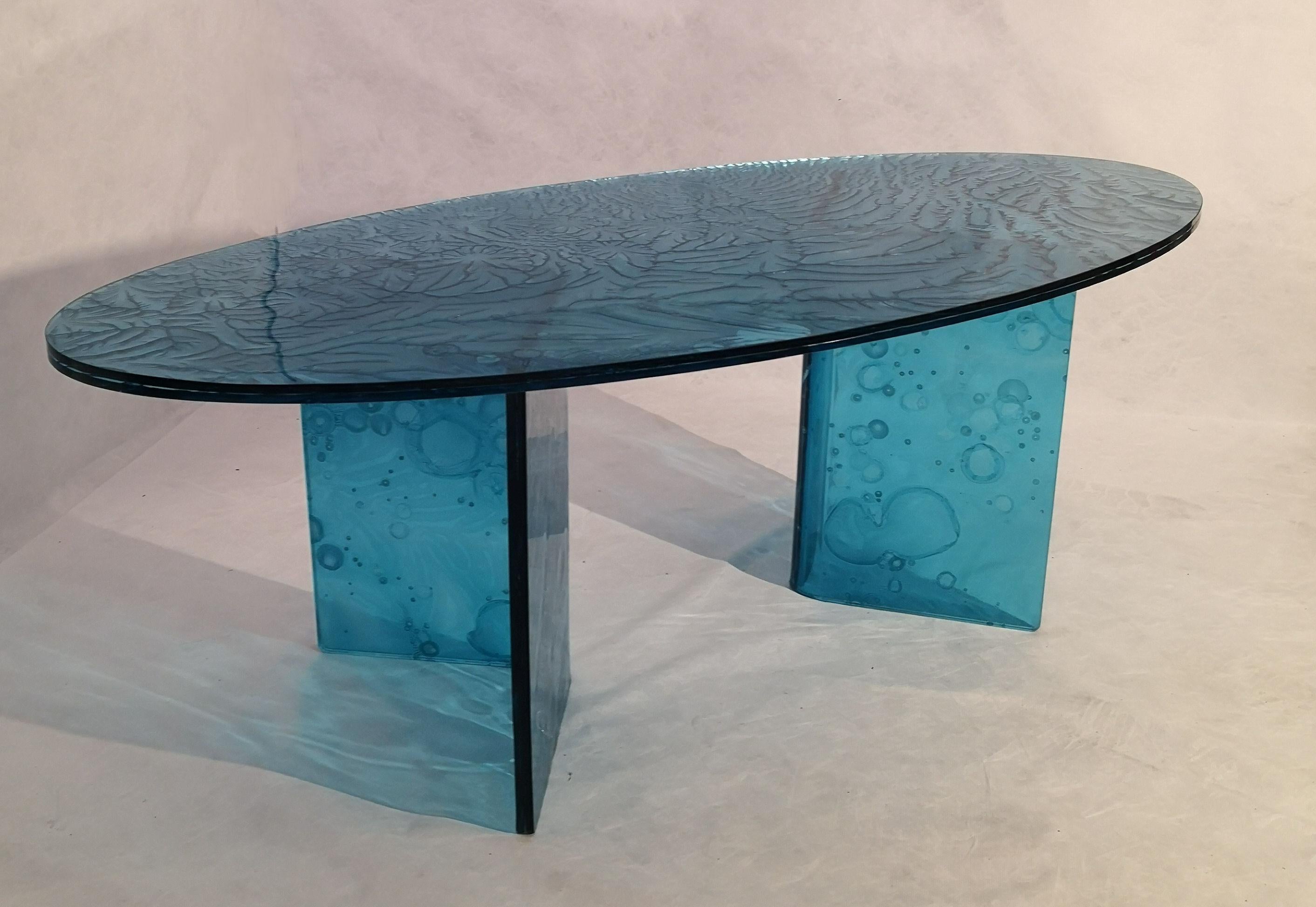 Machine-Made Sketch Coffee Table Made in Acrylic Design Roberto Giacomucci in 2021 For Sale