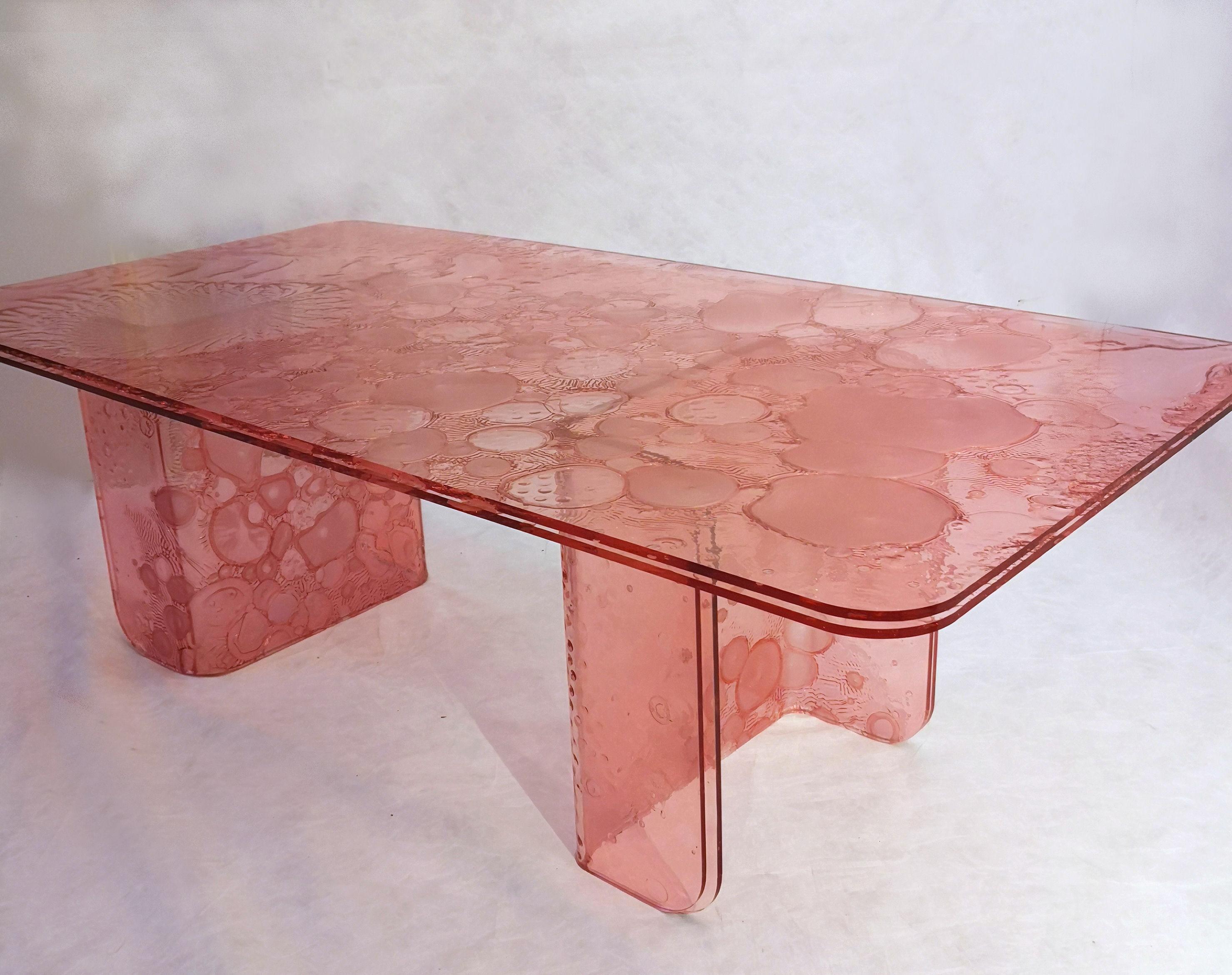 Sketch Coffee Table Made in Acrylic Pink Design Roberto Giacomucci in 2021 In New Condition For Sale In ancona, IT