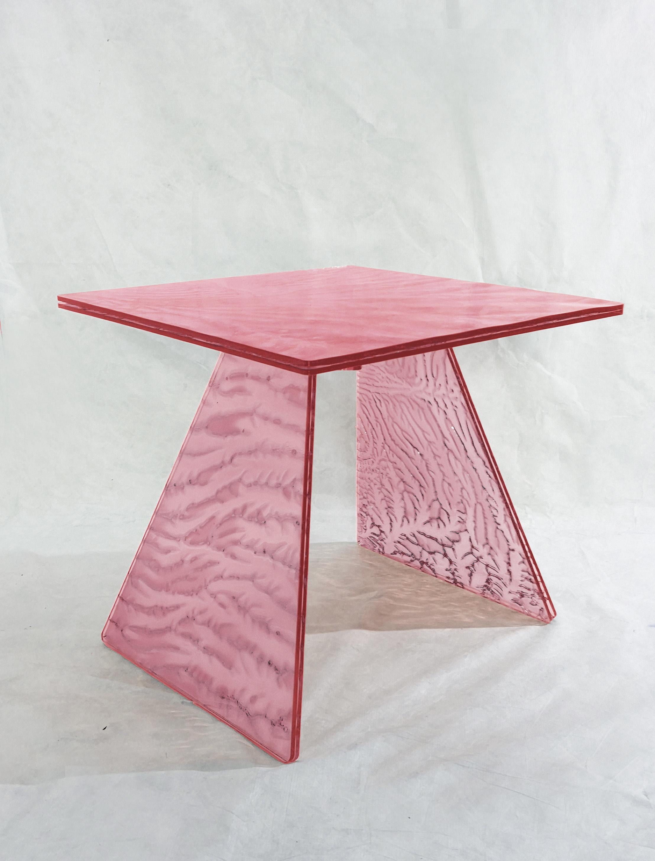 Sketch Coffee Table Made in Acrylic Pink Design Roberto Giacomucci in 2021 In New Condition For Sale In ancona, IT