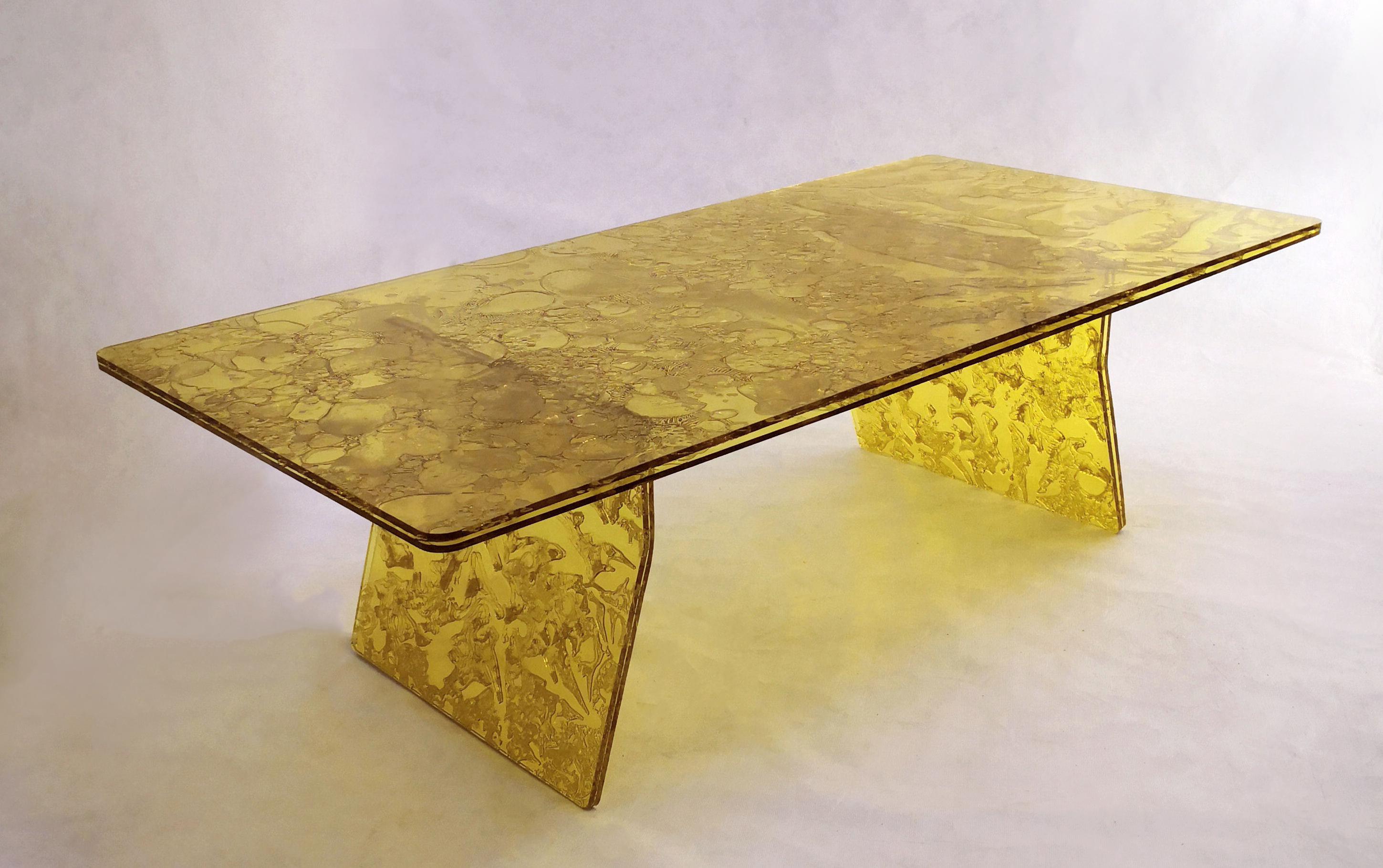 Modern Sketch Coffee Table Made in Acrylic Yellow Design Roberto Giacomucci in 2022 For Sale