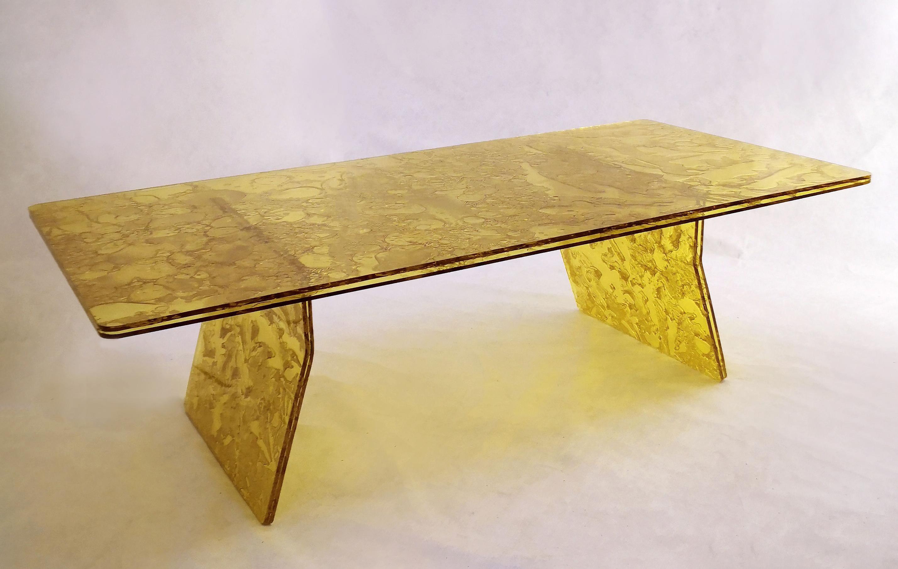 Italian Sketch Coffee Table Made in Acrylic Yellow Design Roberto Giacomucci in 2022 For Sale