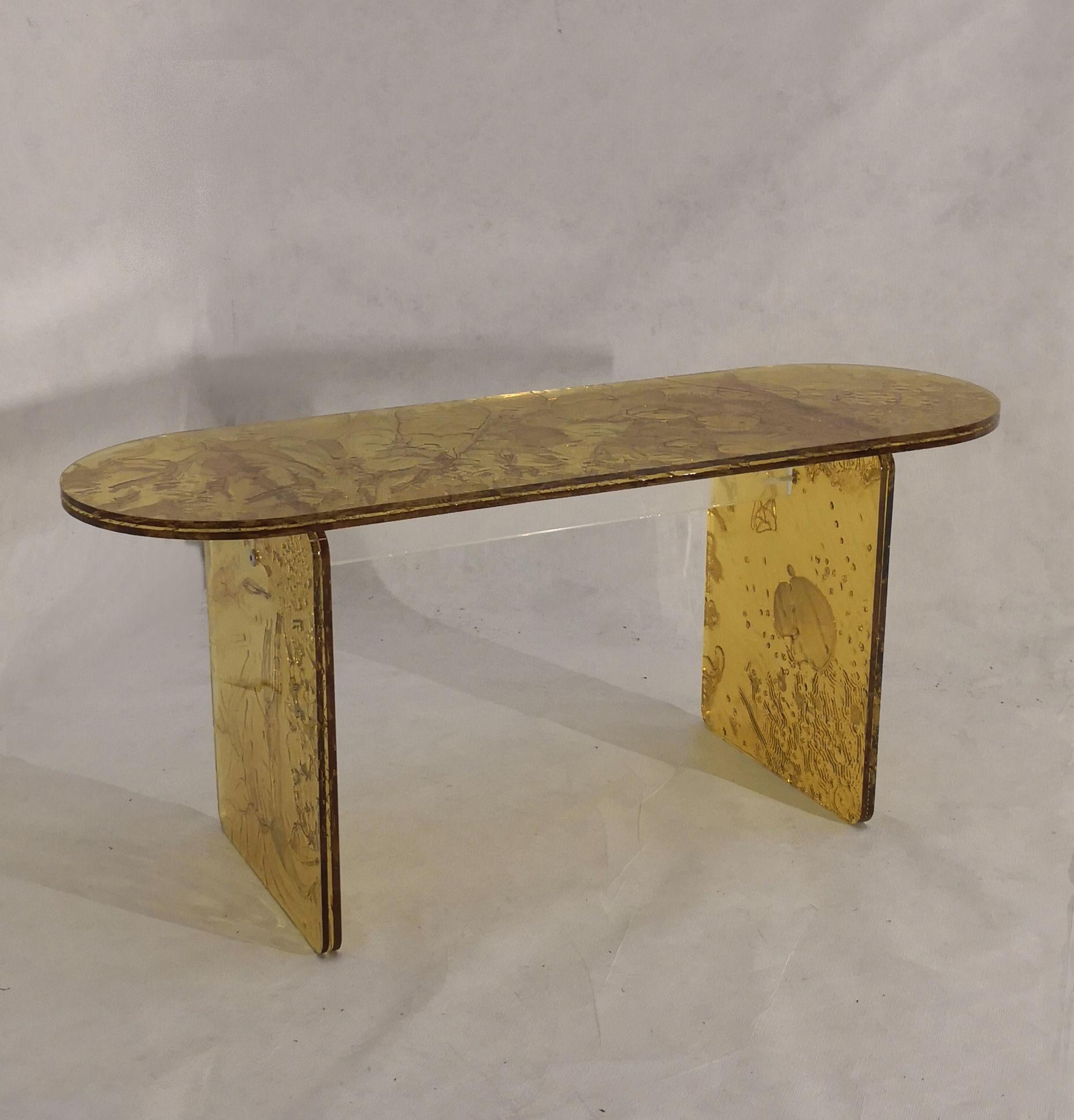 Modern Sketch Coffee Table Made in Acrylic yellow Design Roberto Giacomucci in 2023 For Sale