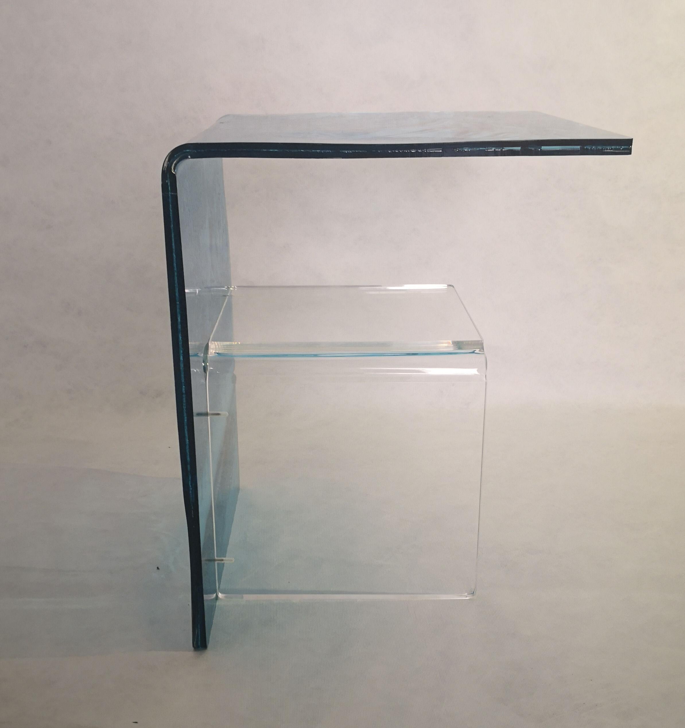 Sketch Elle Sidetable Made of Green Acrylic Des, Roberto Giacomucci in 2022 For Sale 1