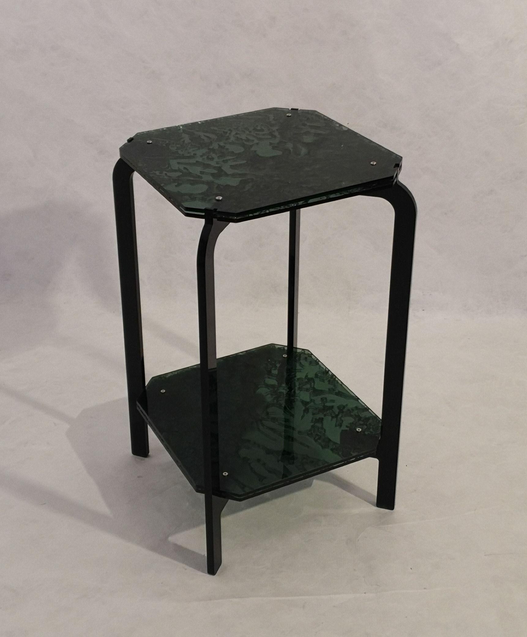 Sketch Mini Ponte Side Table Made of Acrylic Design Roberto Giacomucci 2022 For Sale 4