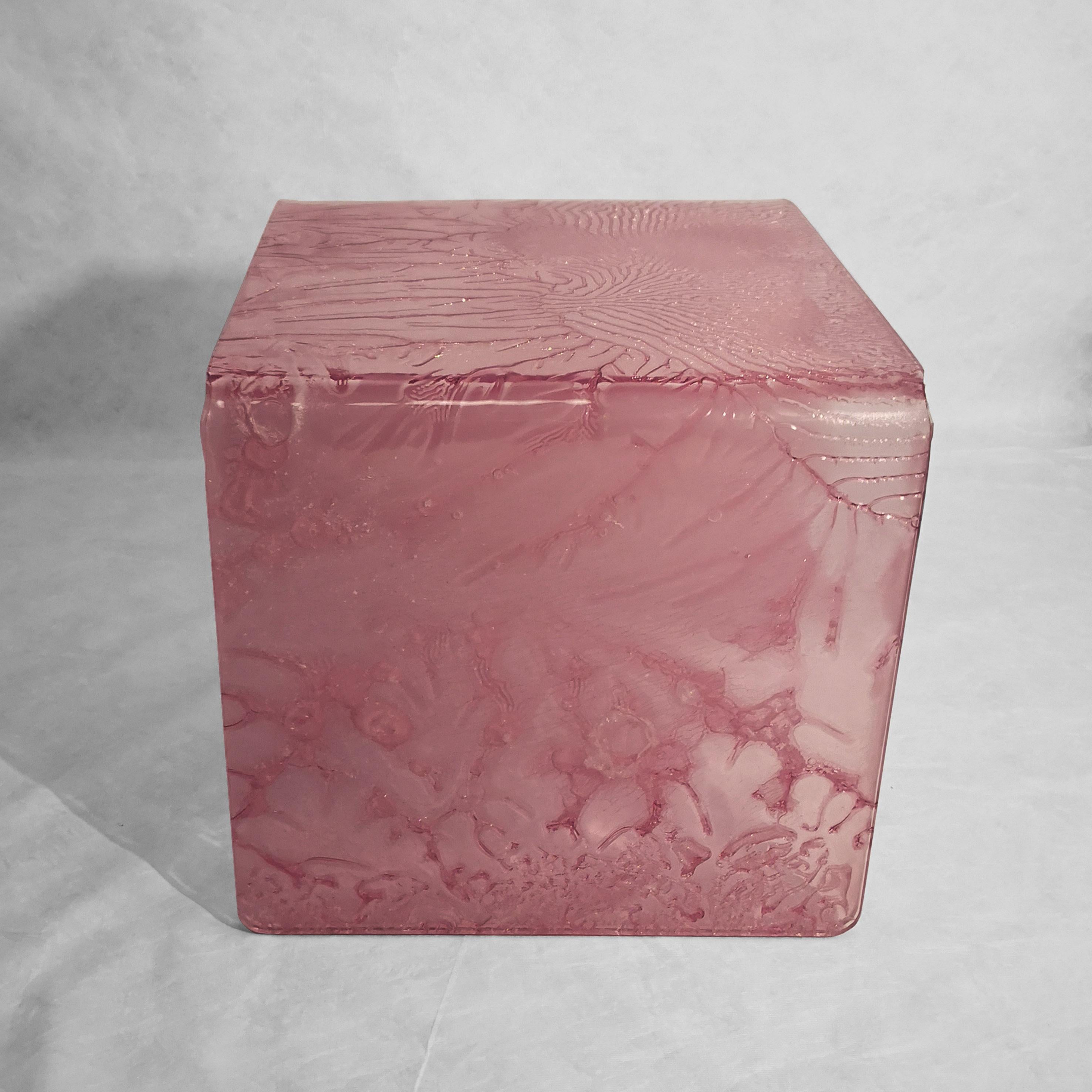 Mini Ponte-Beistelltisch aus rosa Acryl in Skizzenform, Roberto Giacomucci 2020 (Moderne) im Angebot