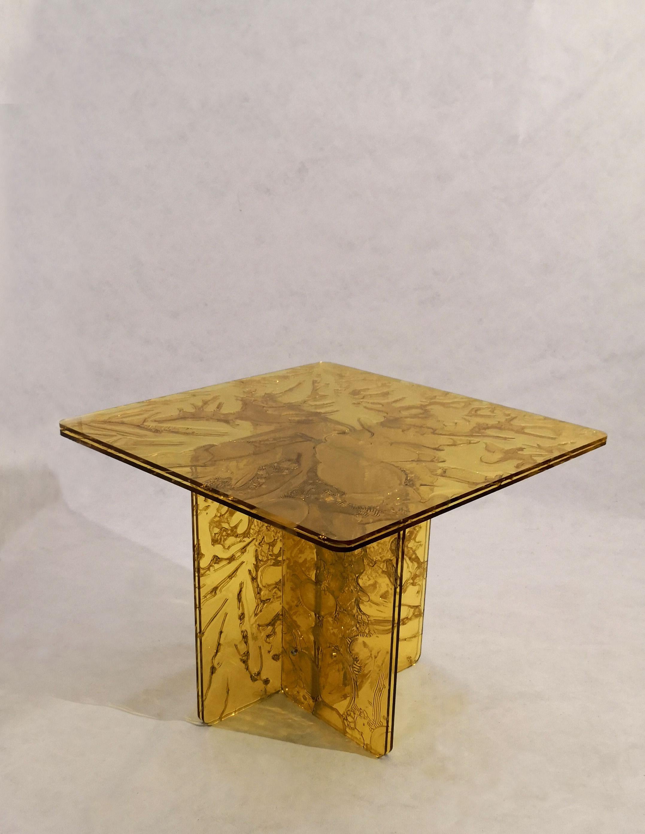 Modern Sketch Quadro Sidetable Made of Yellow Acrylic Des. Roberto Giacomucci in 2022 For Sale