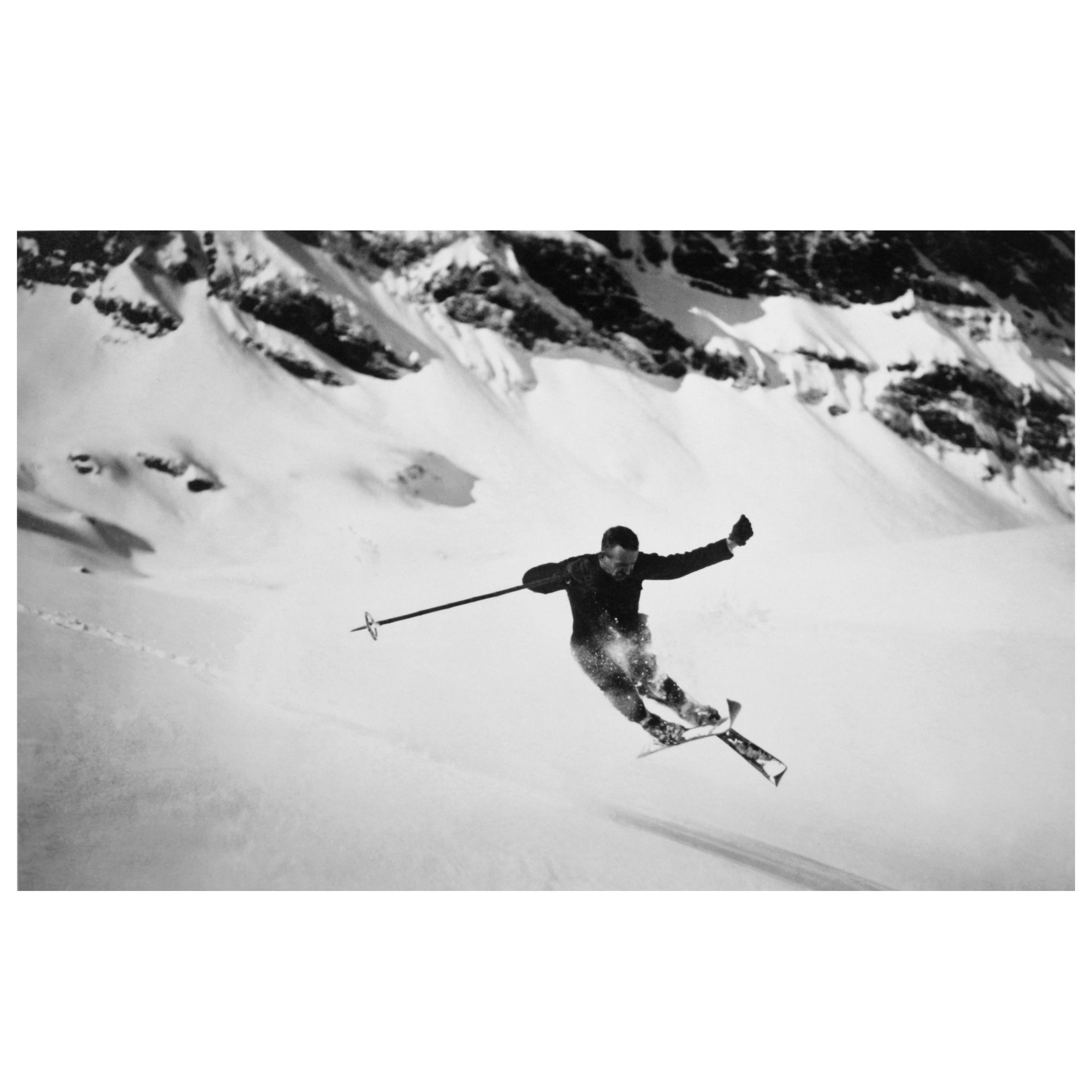 Ski Photography, Quersprung, Alpine Ski Photograph, Image from the 1930s