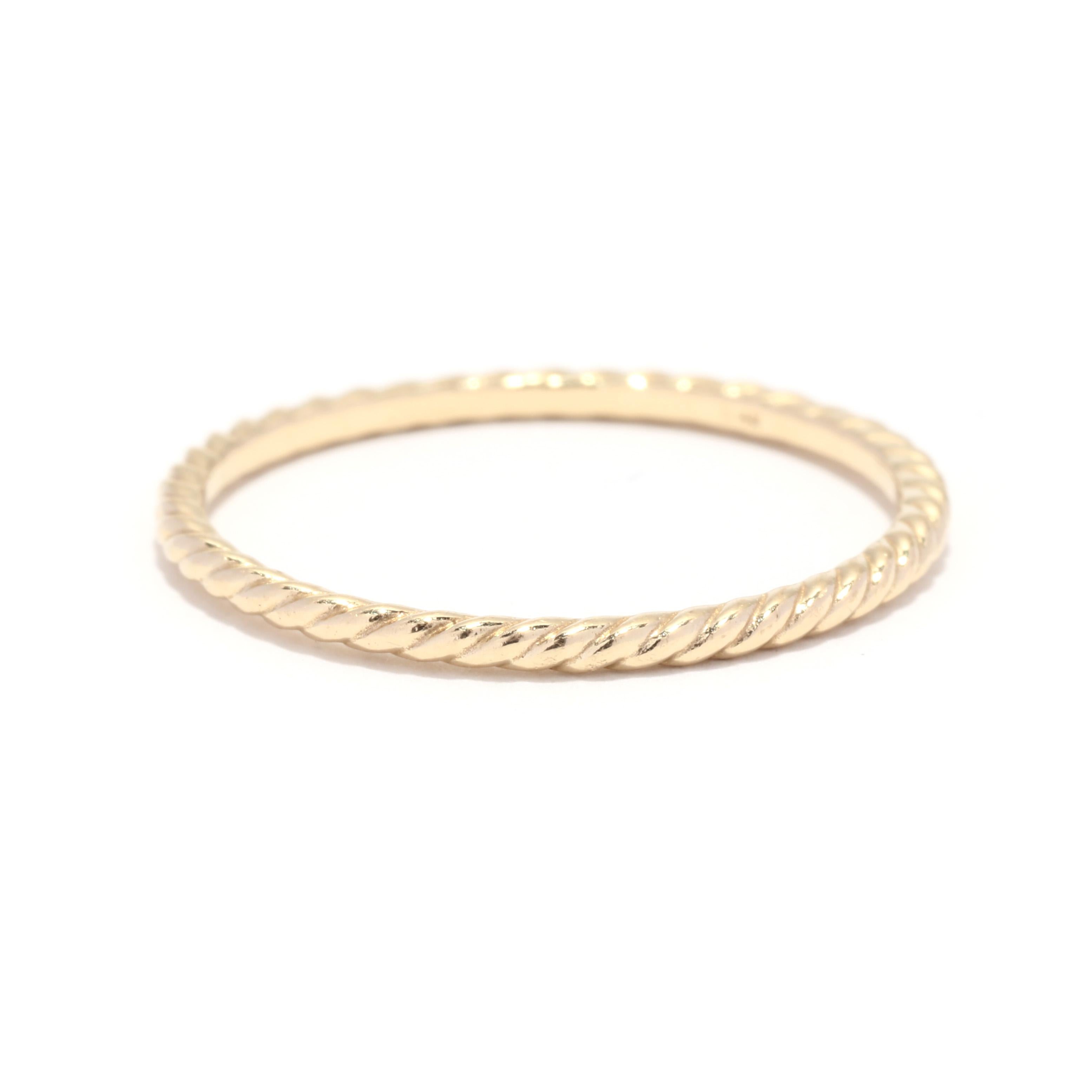 A vintage 14 karat yellow gold rope twist band. This stackable band features a thin rope twist eternity design.

Ring Size 6.5

Width: 1.30 mm

Weight: .60 dwts.



Ring Sizings & Modifications:
* We are happy to assist in any ring sizings so that