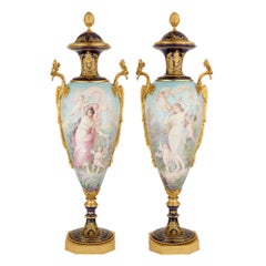 Saltar al principio de la galería de imágenes Pareja de grandes porcelanas estilo Sèvres