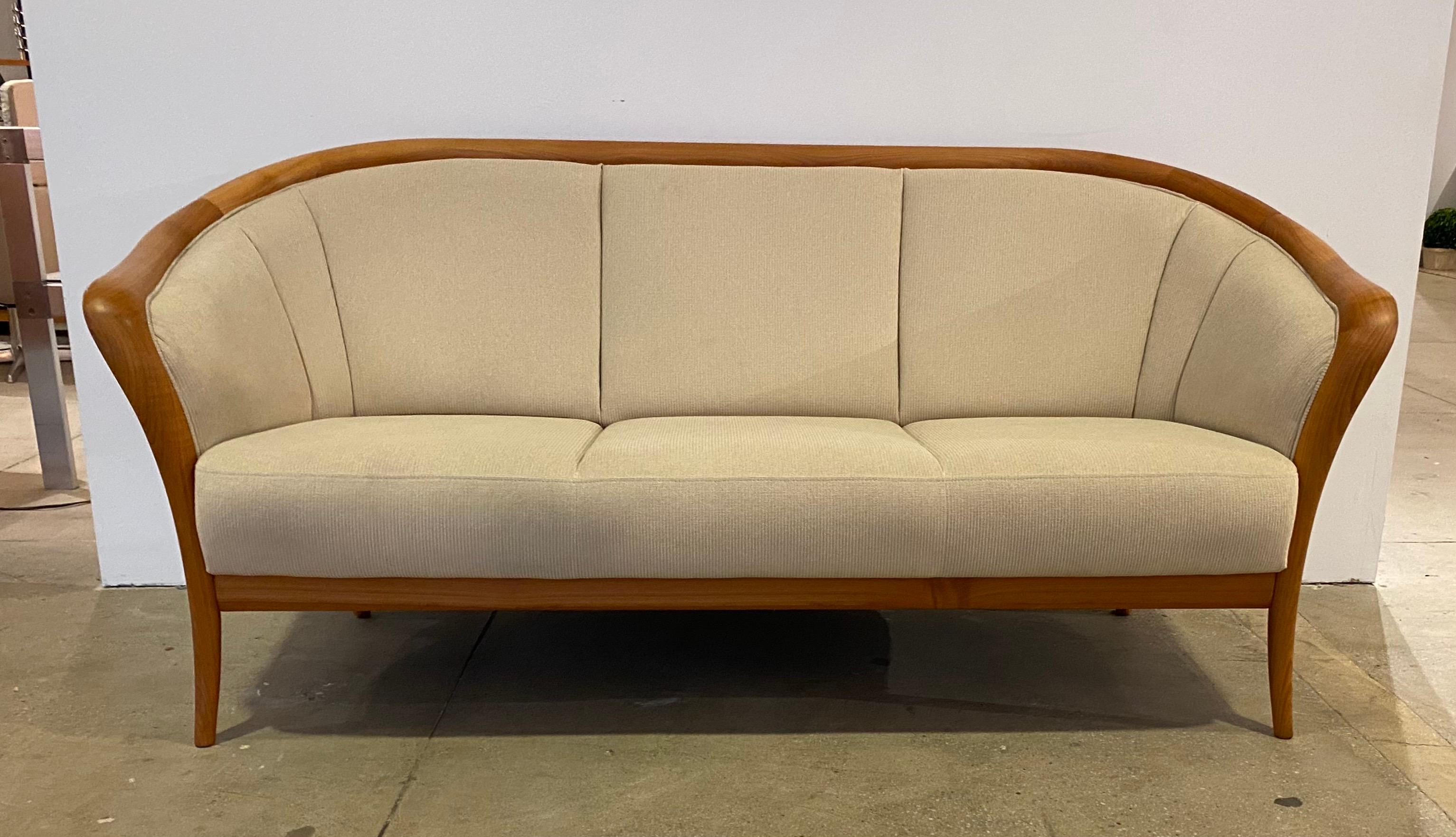 Skipper Mobler 1970s Danish Sofa In Excellent Condition In New York, NY