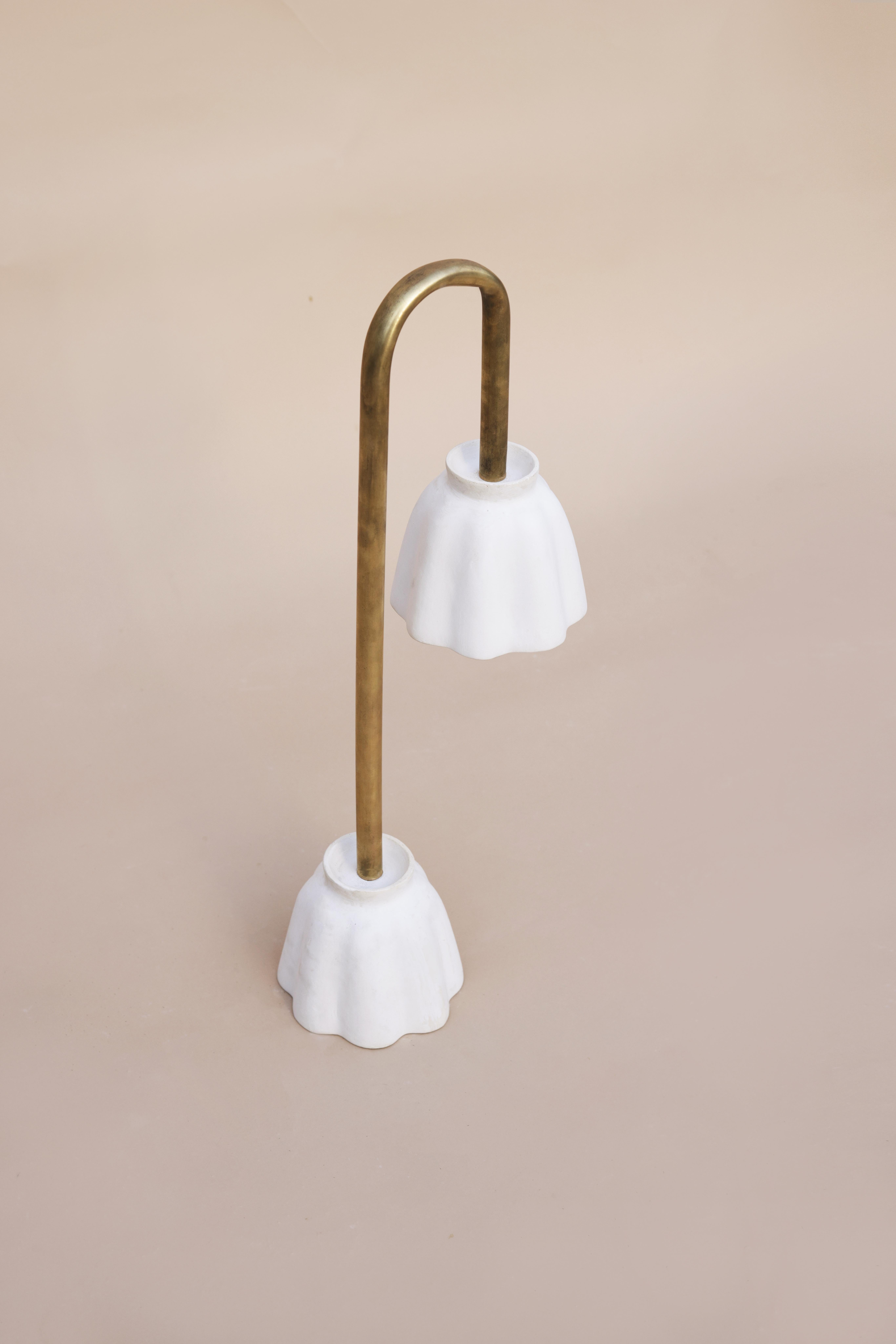 XXIe siècle et contemporain Lampe à poser sur la jupe par Newblue en vente
