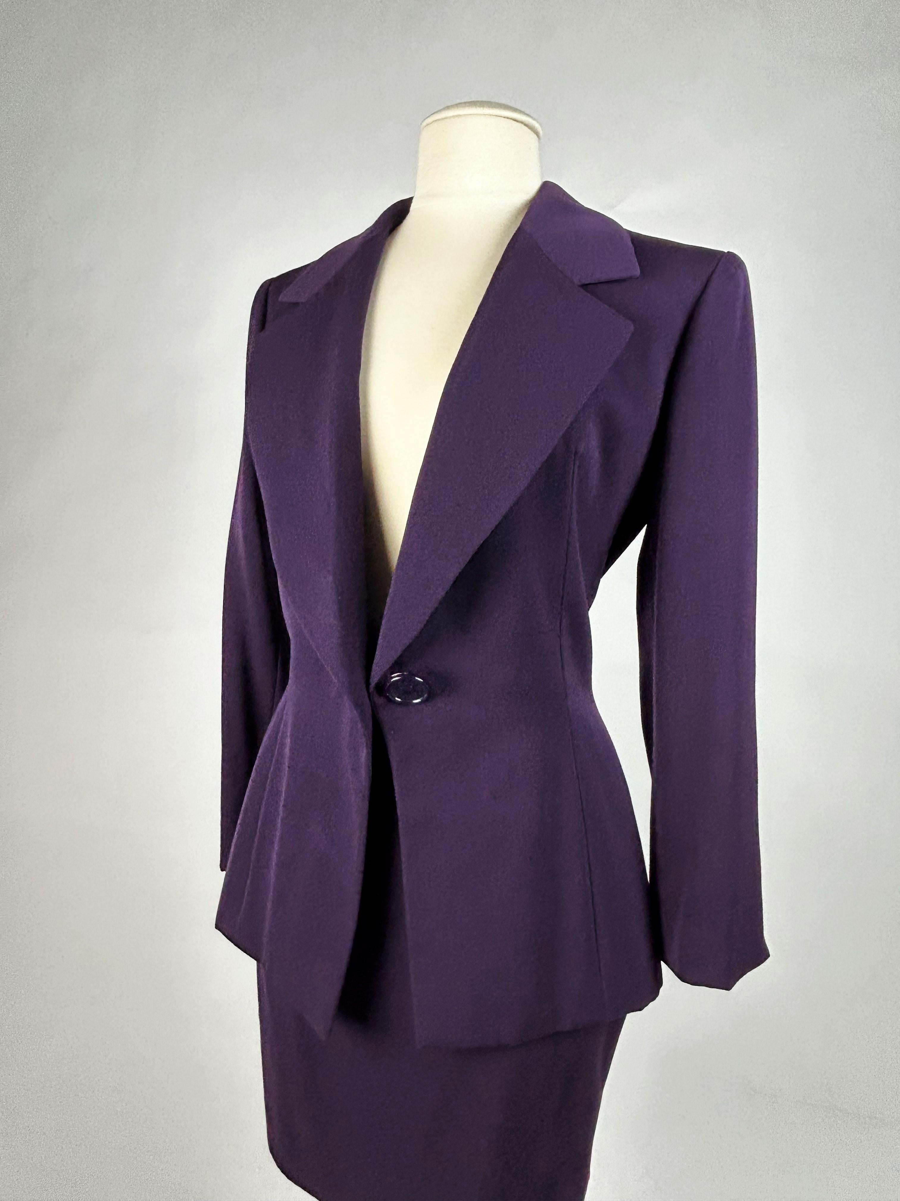 Skirt suit by Gianfranco Ferré for Christian Dior Haute Couture Circa 1995 For Sale 7