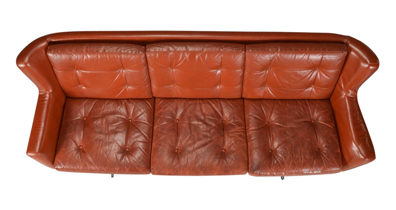 Skjold Sørensen Three-Seat Leather Sofa In Good Condition For Sale In Paris, FR