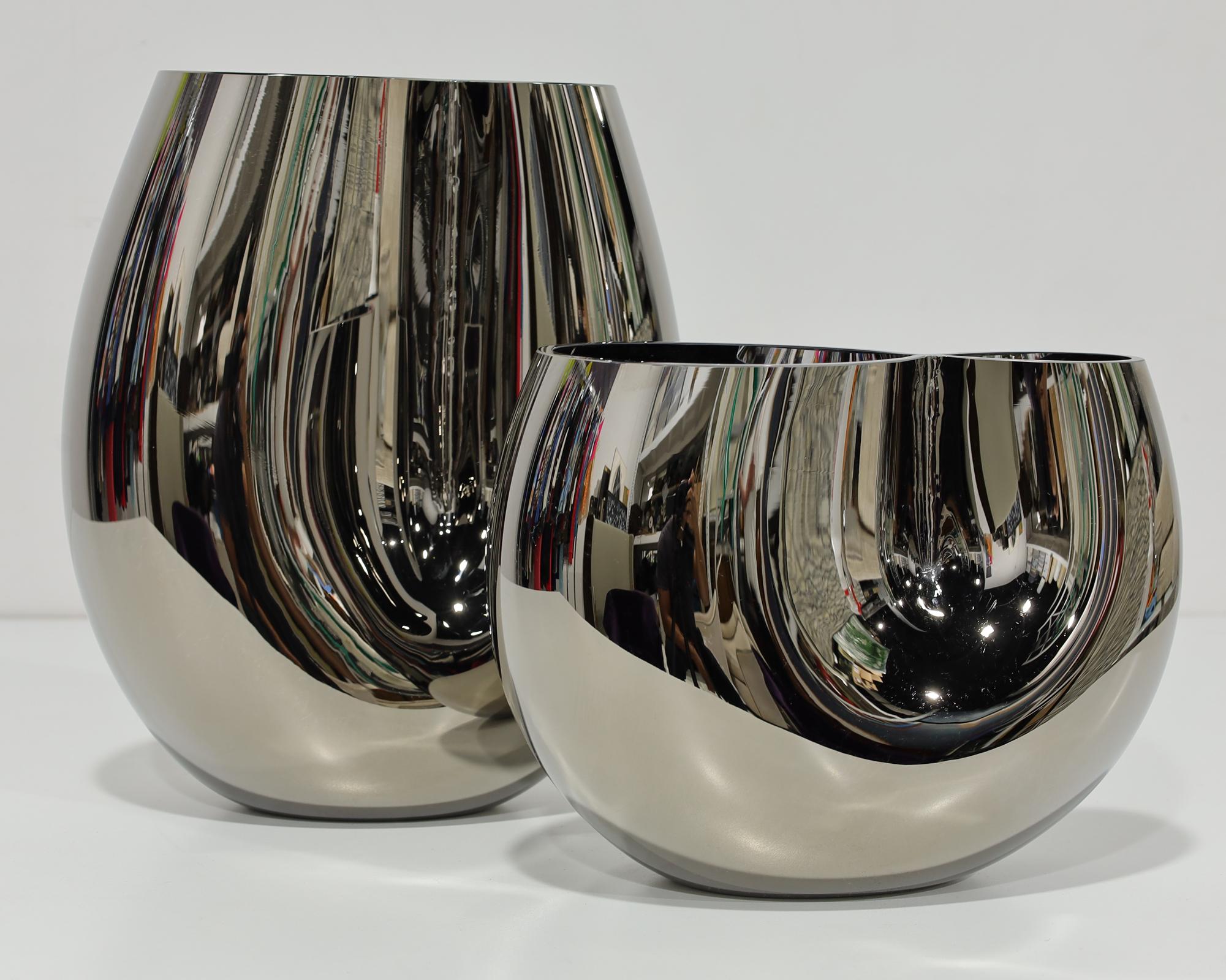 Vases en verre SkLO 