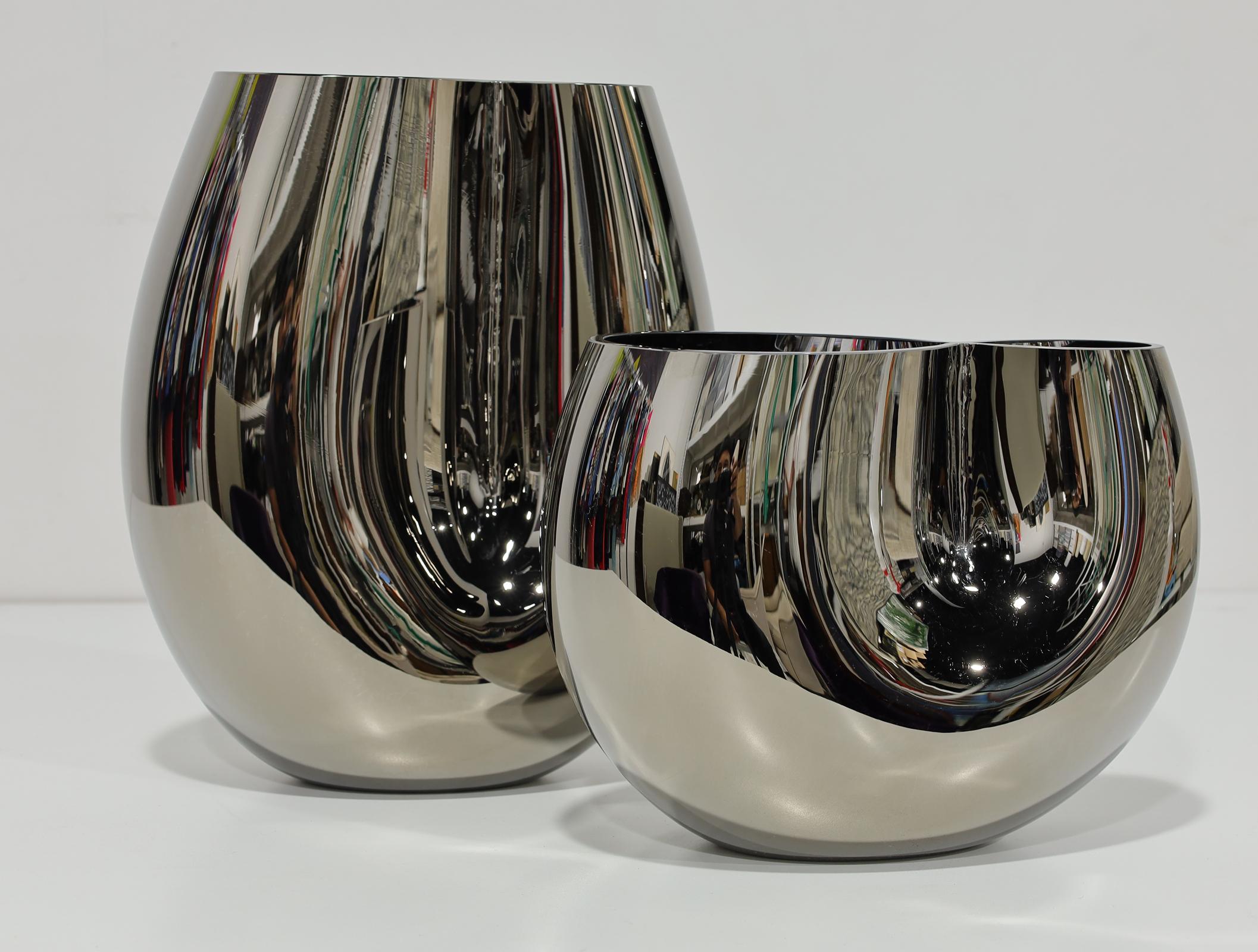 Vases en verre SkLO 