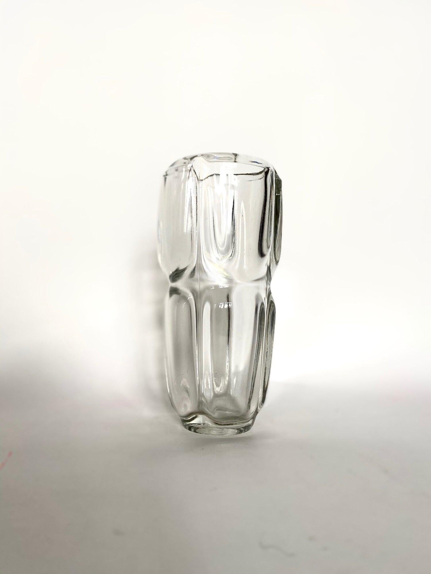 Mid-Century Modern SKLO UNION František Vízner glass vase for Rudolfova Hut glassworks, 1961/62 For Sale