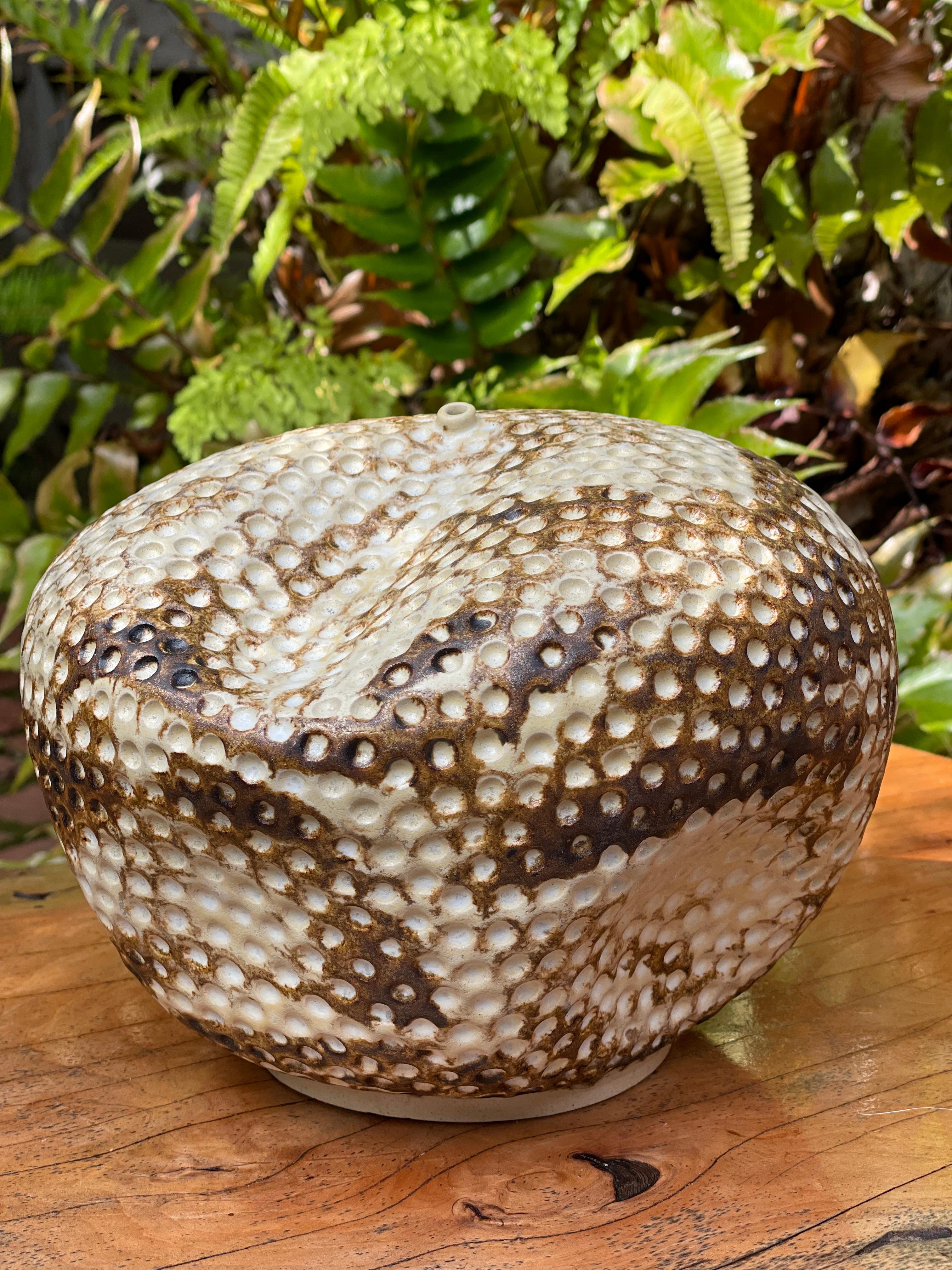 Joseph Skoby is a Southern Californian whose work is inspired by the nature of his native state. His ceramics, created in his own lush garden, recall his intimate dance with the ocean as a lifelong surfer, a pure form of self-expression that