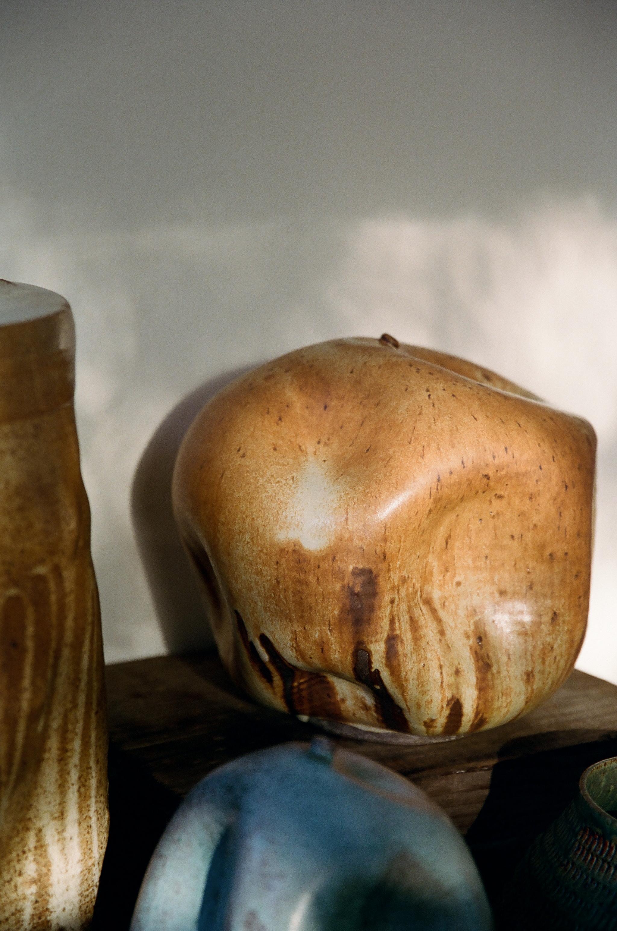 Skoby Joe Ceramic Vase Mid-Century Modern Vessel Wabi Sabi In New Condition In La Jolla, CA