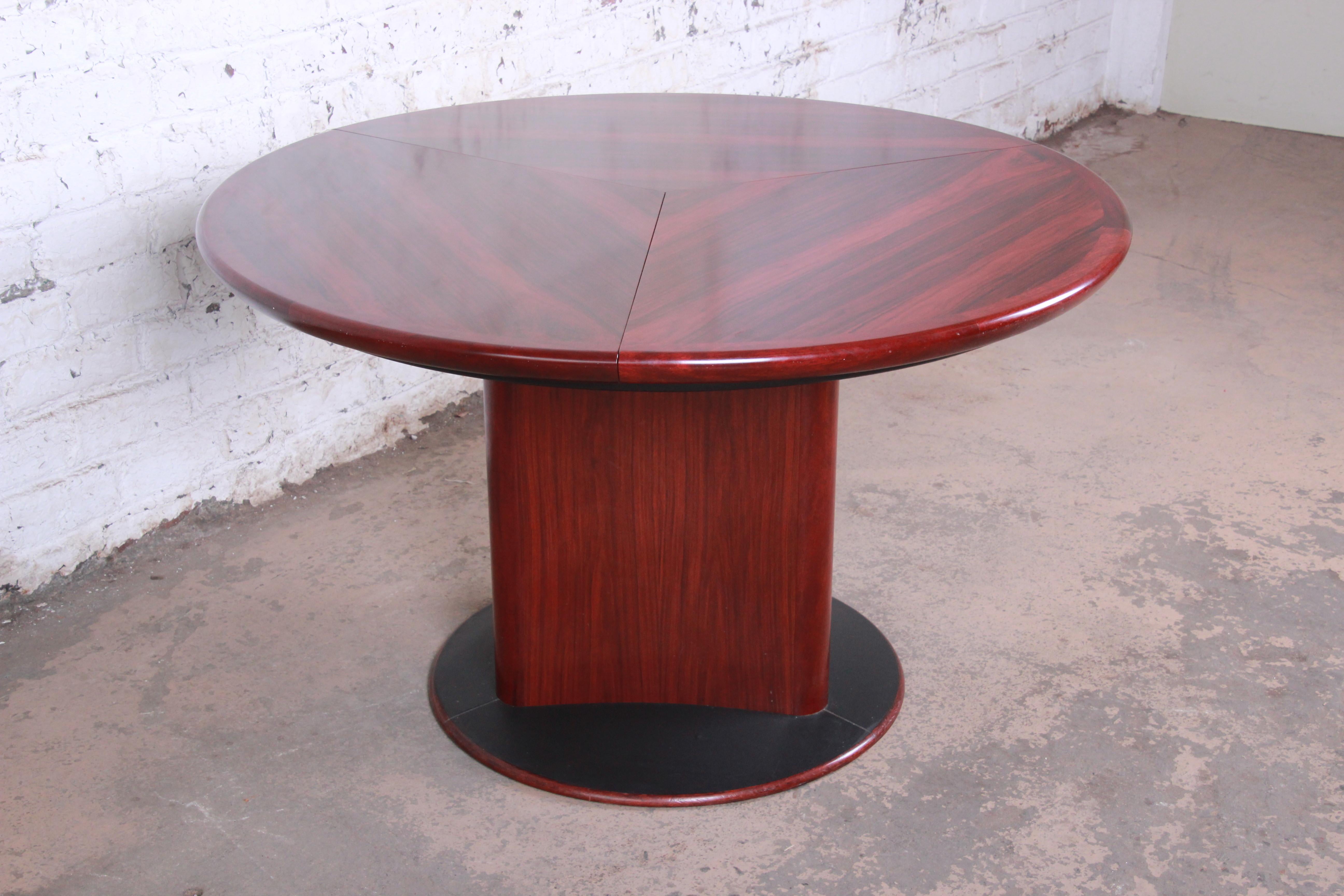 Skovby Danish Modern Rosewood Expandable Pedestal Dining Table 4