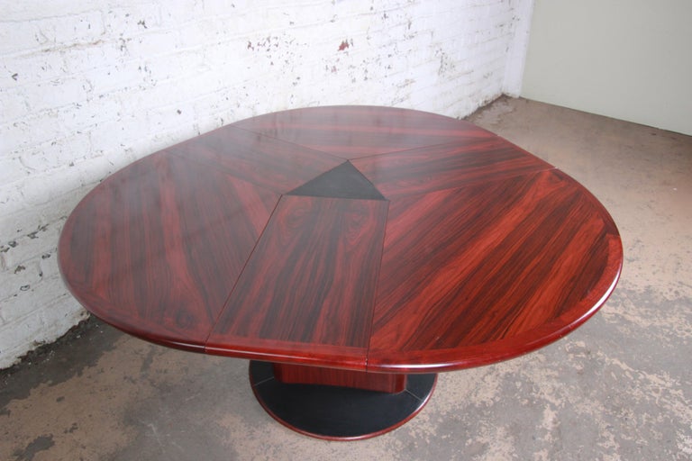Skovby Danish Modern Rosewood Expandable Pedestal Dining Table at 1stDibs