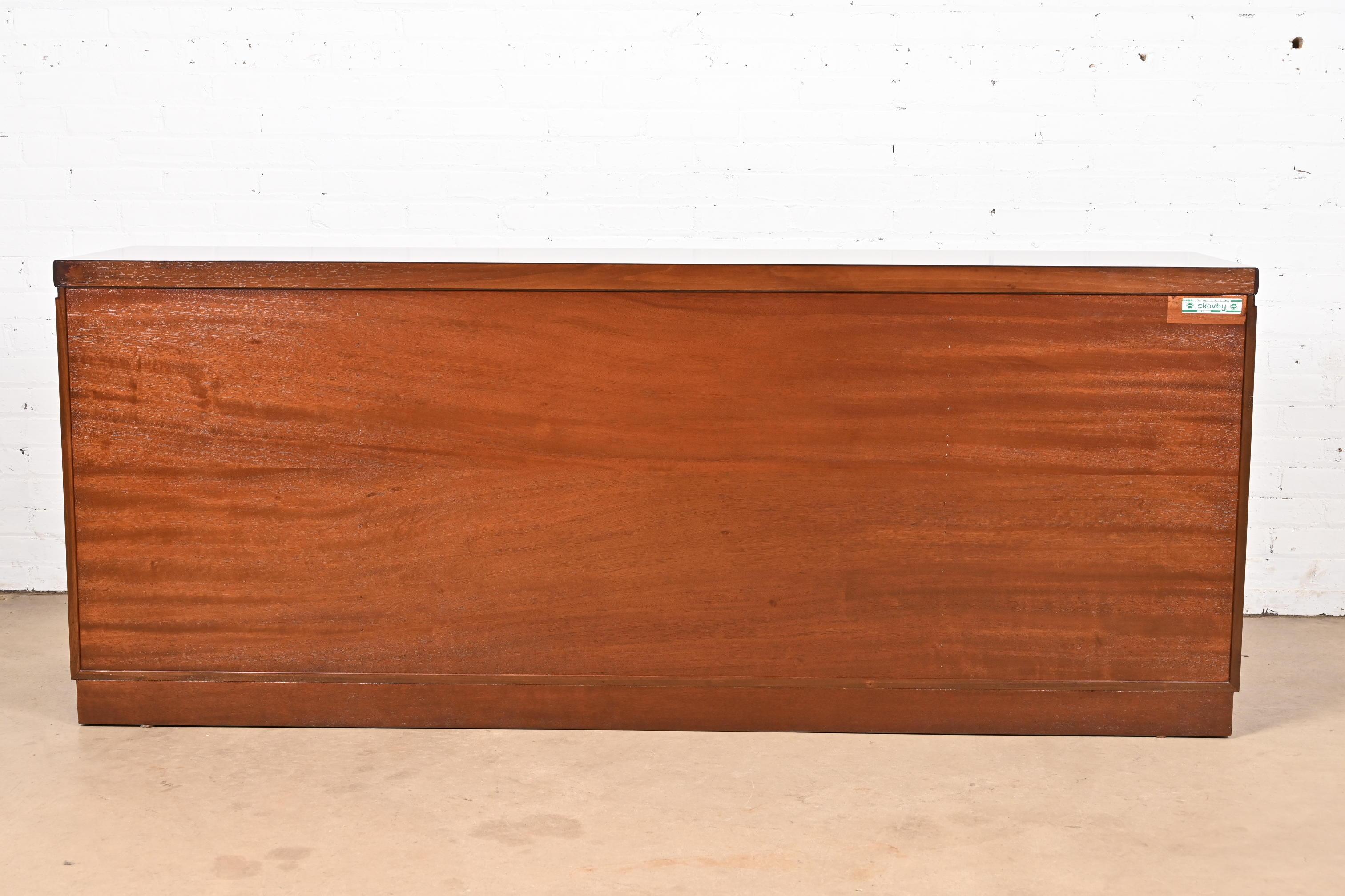 Skovby Danish Modern Rosewood Sideboard Credenza, Newly Refinished 5