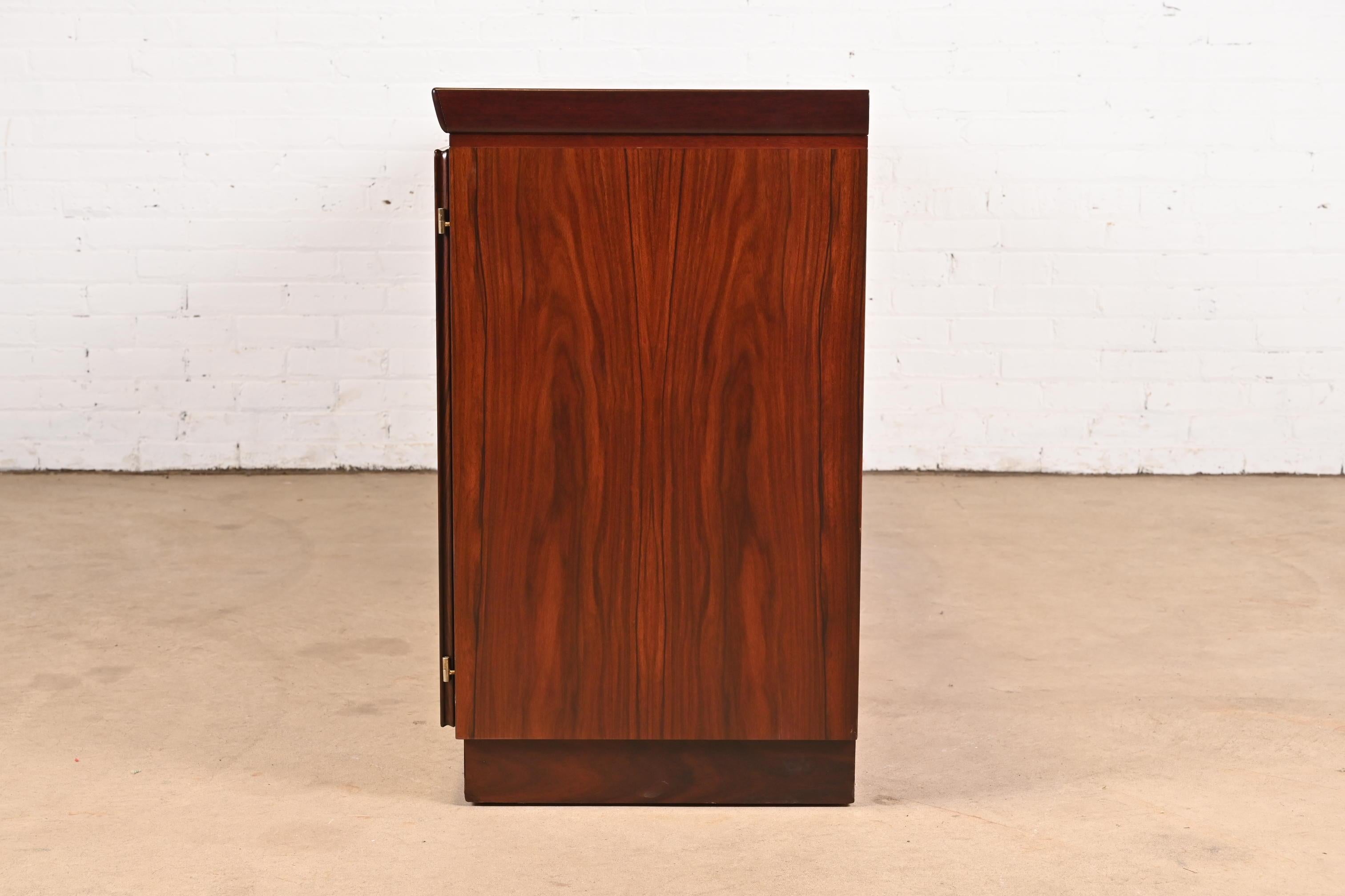 Skovby Danish Modern Rosewood Sideboard Credenza, Newly Refinished For Sale 5