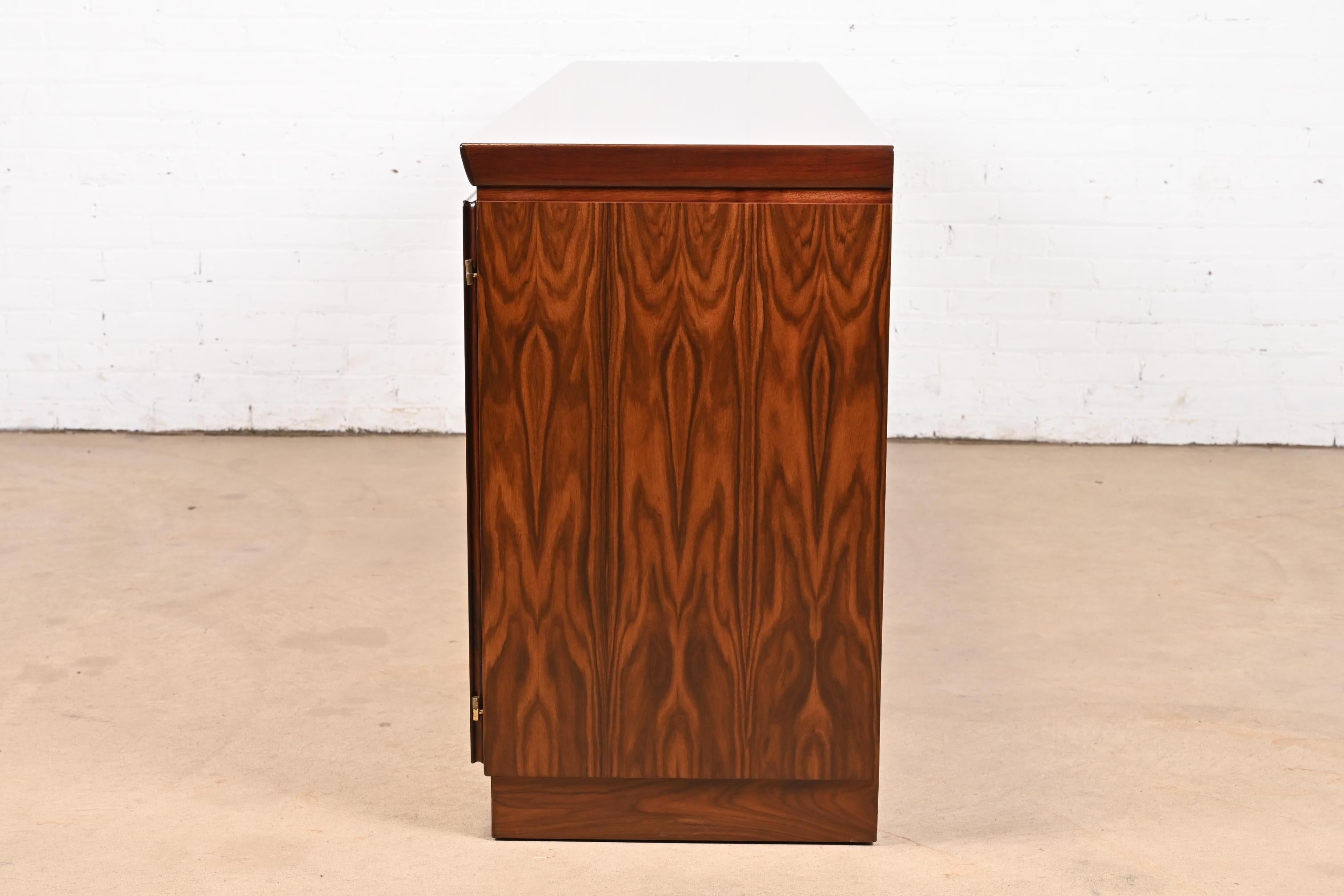 Skovby Danish Modern Rosewood Sideboard Credenza, Newly Refinished 4