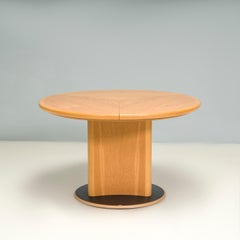 Skovby DC06/SM32 Circular Extending Dining Table